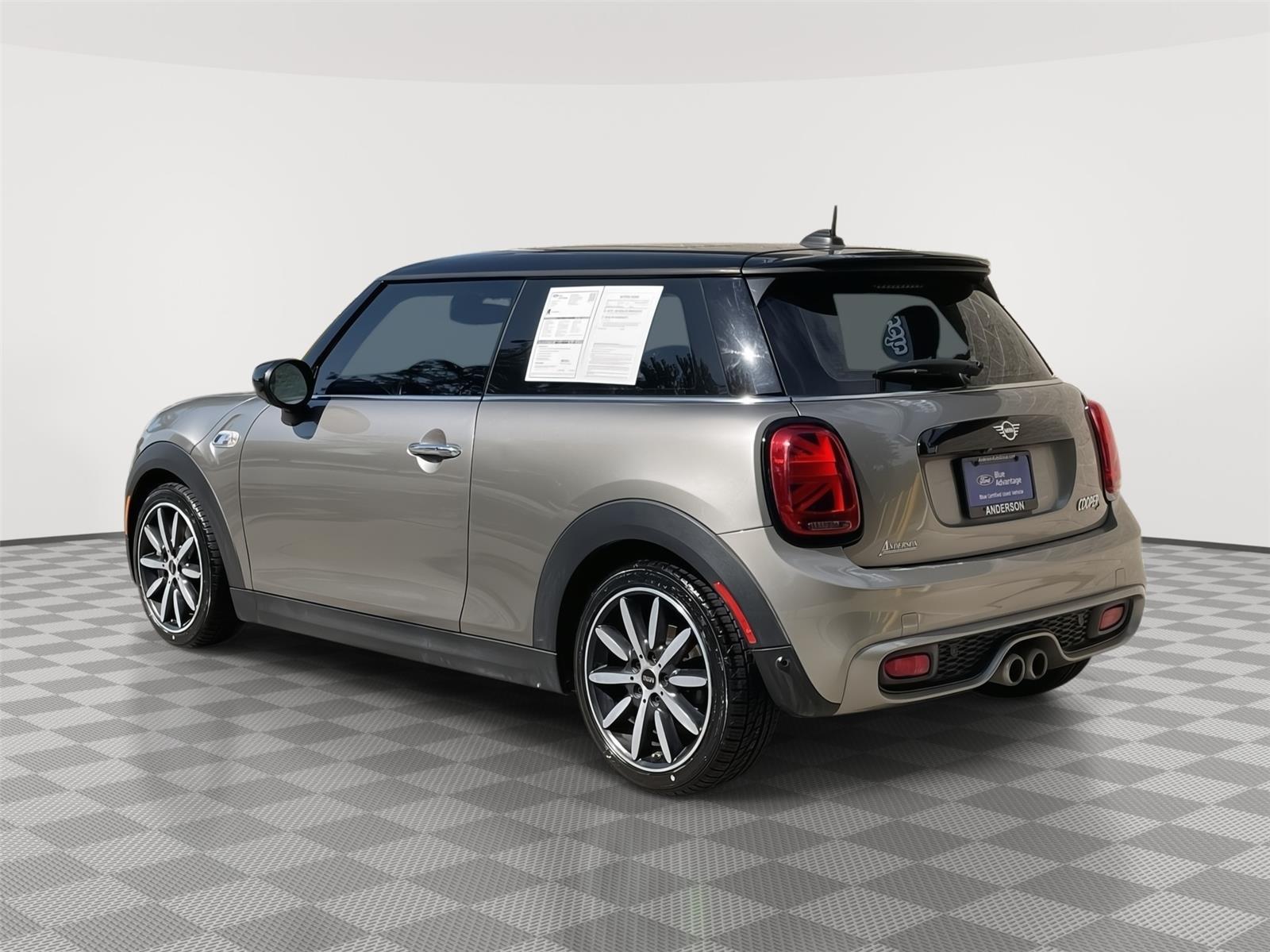 Used 2020 MINI Hardtop 2 Door for sale in Lincoln NE