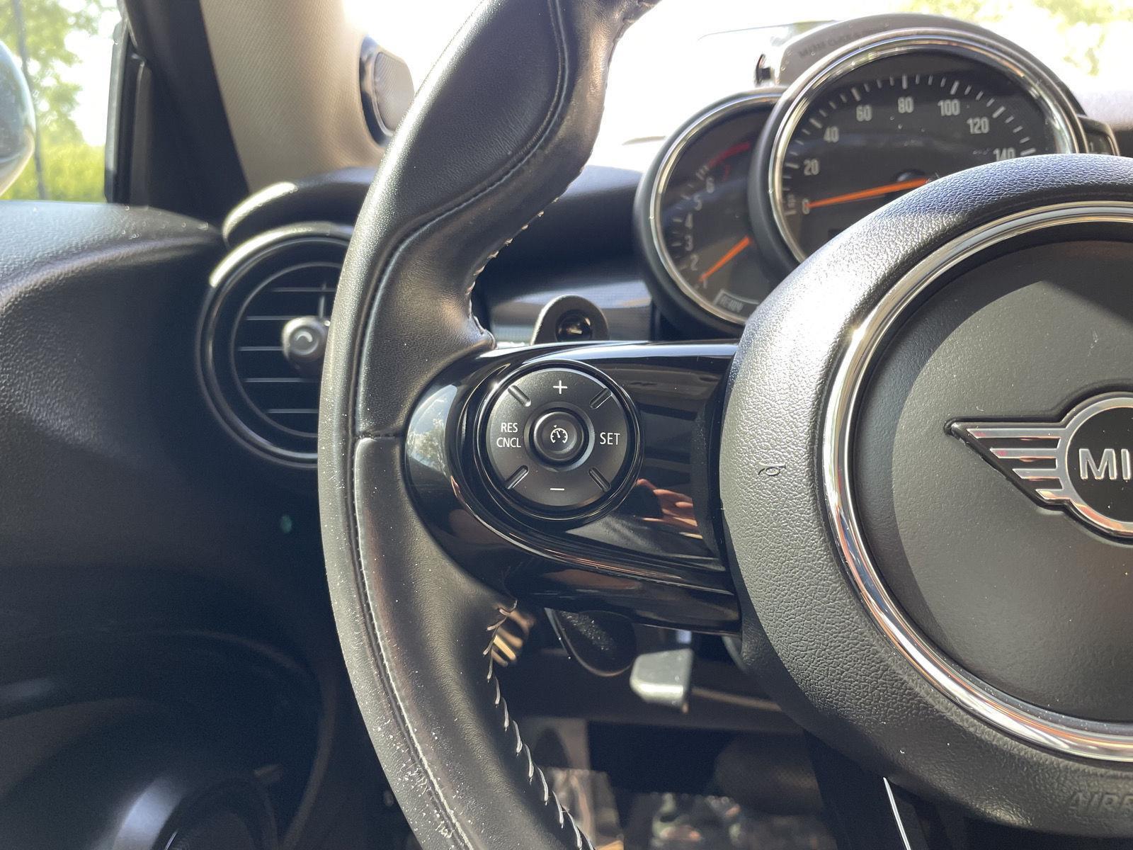 Used 2020 MINI Hardtop 2 Door for sale in Lincoln NE