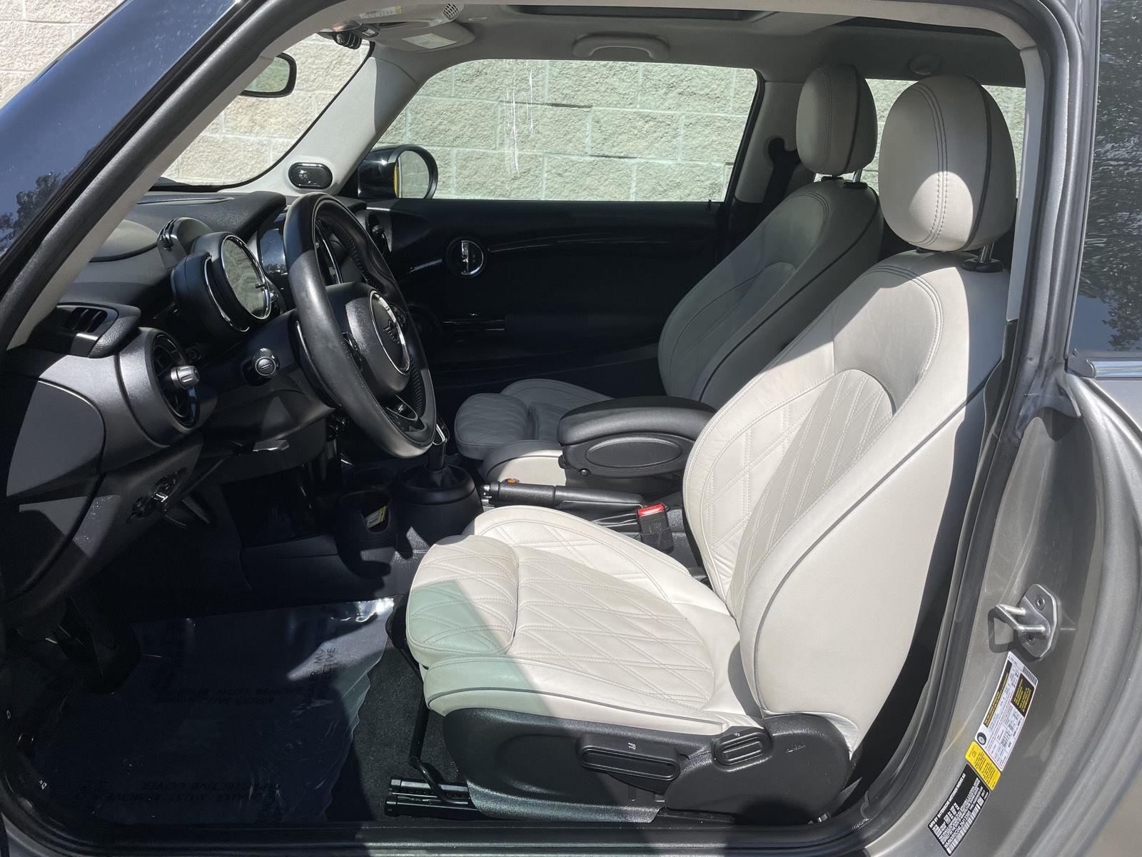 Used 2020 MINI Hardtop 2 Door for sale in Lincoln NE