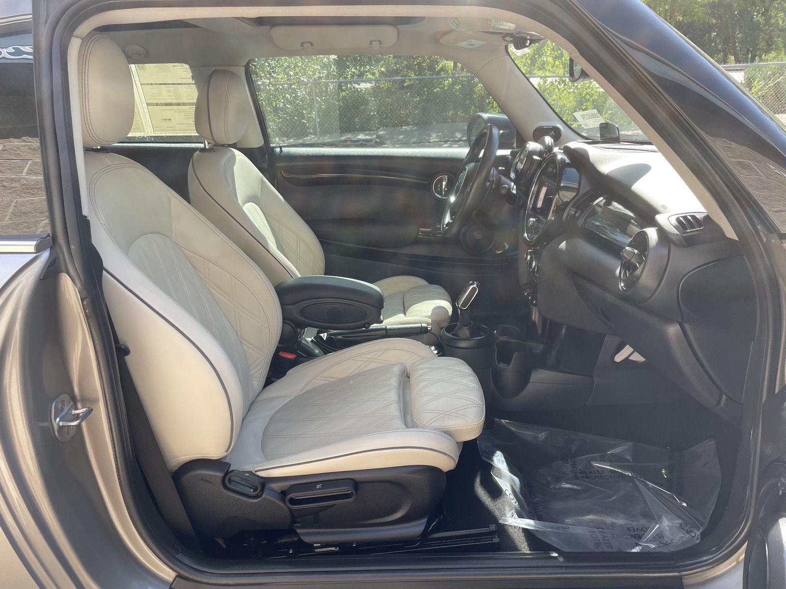 Used 2020 MINI Hardtop 2 Door for sale in Lincoln NE
