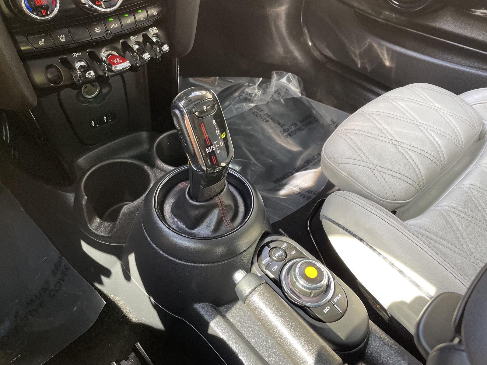 Used 2020 MINI Hardtop 2 Door for sale in Lincoln NE
