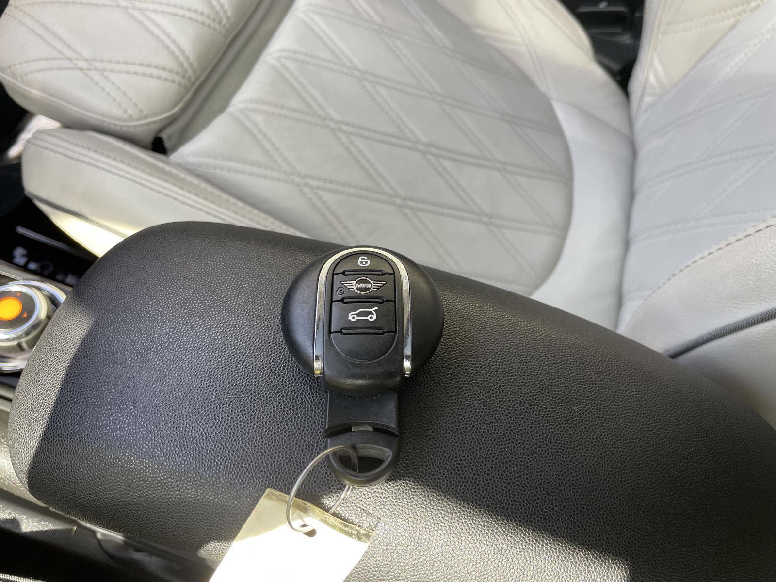 Used 2020 MINI Hardtop 2 Door for sale in Lincoln NE