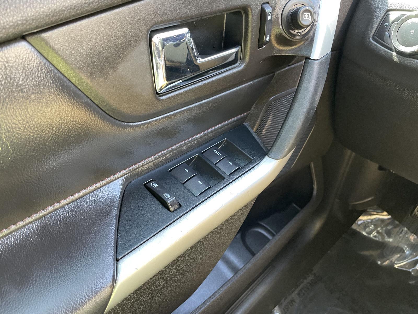 Used 2011 Ford Edge for sale in Lincoln NE
