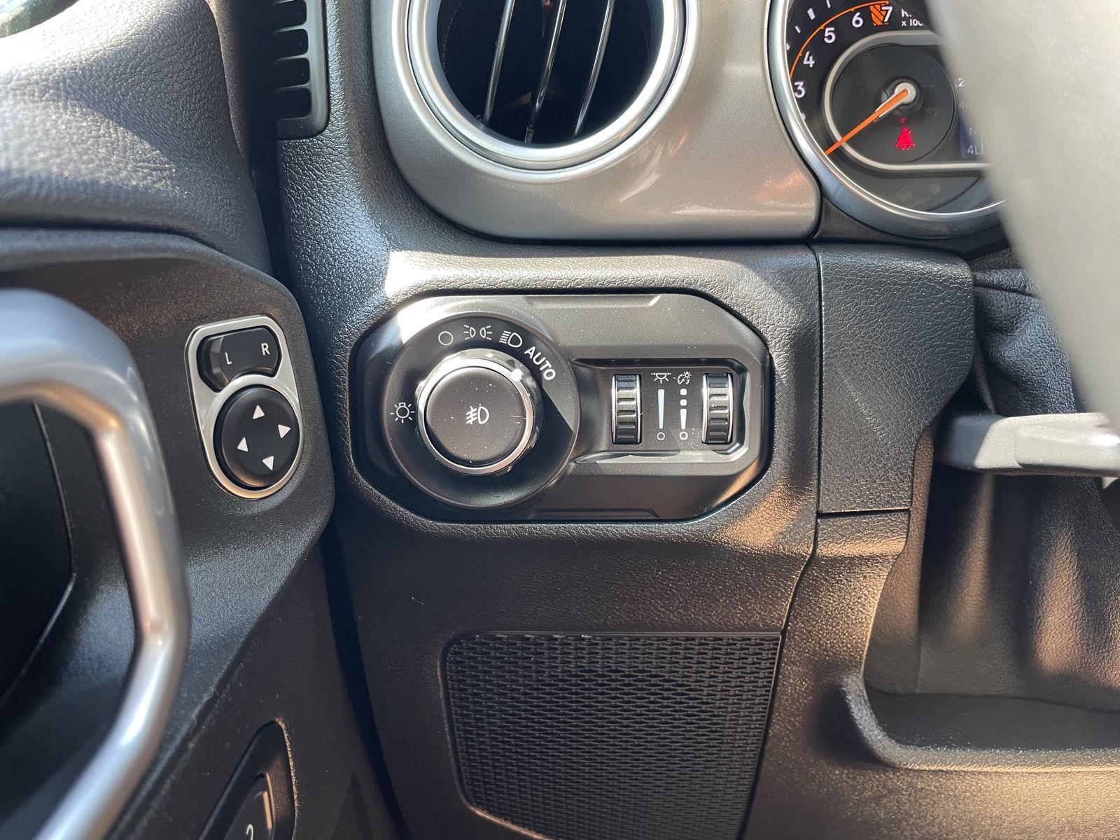 Used 2020 Jeep Wrangler Unlimited for sale in Lincoln NE