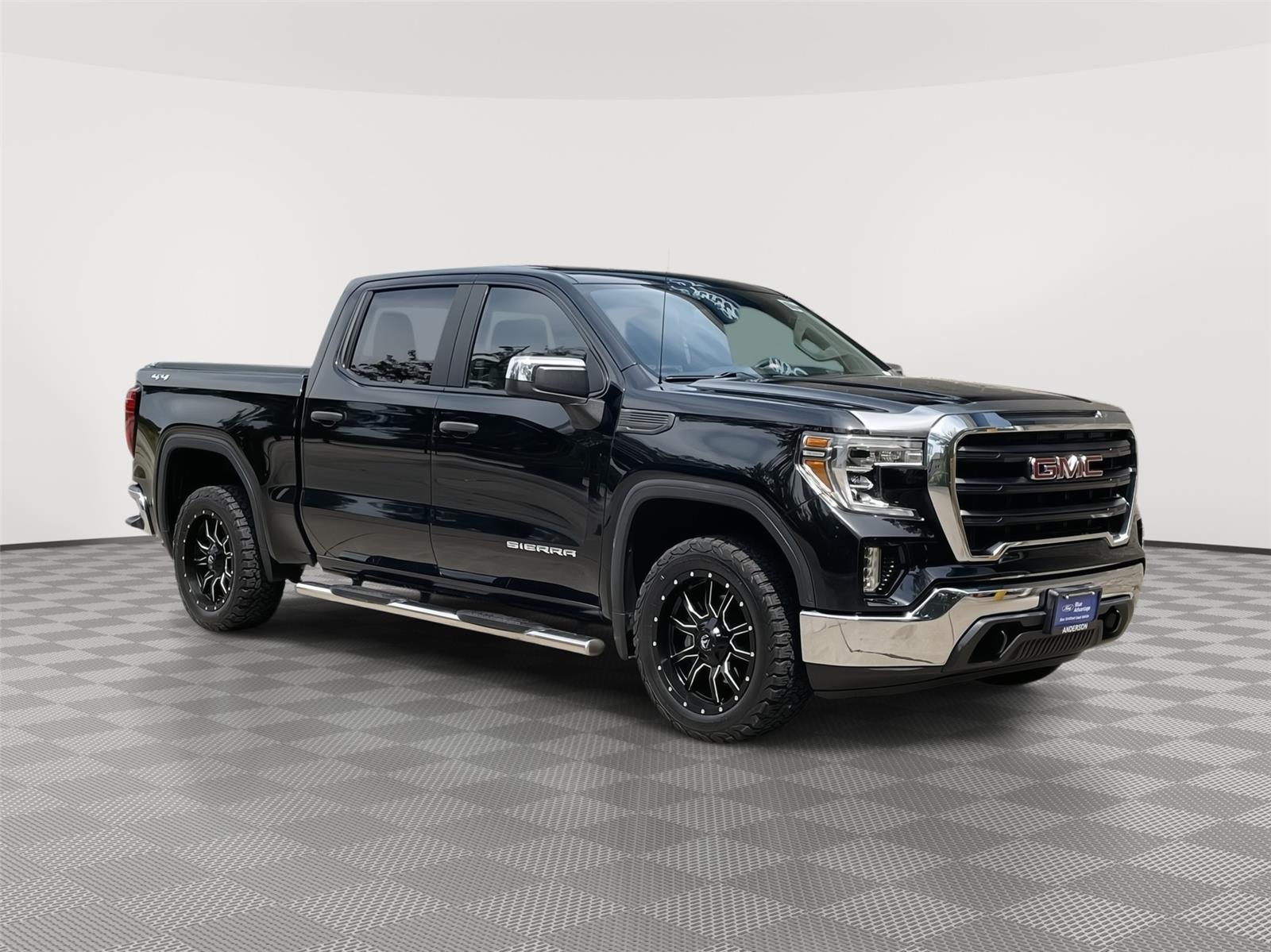 Used 2020 GMC Sierra 1500 for sale in Lincoln NE