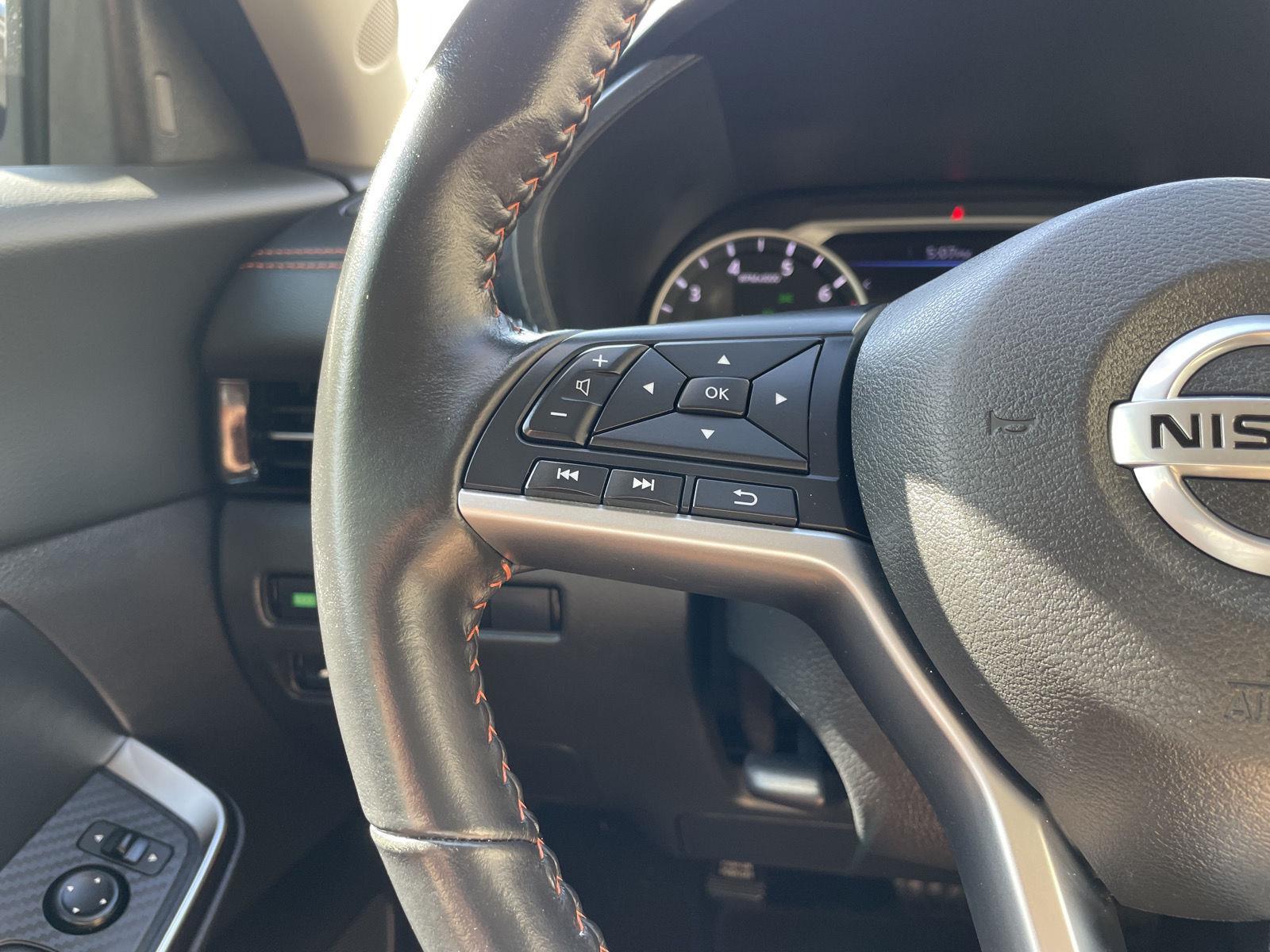 2021 Nissan Sentra SR photo 13