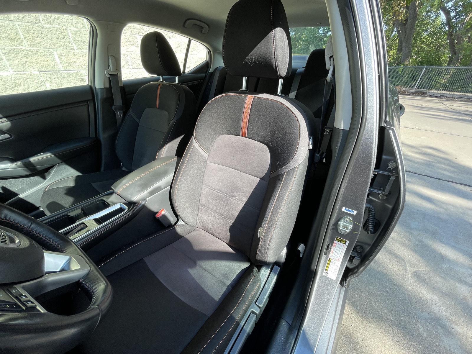 2021 Nissan Sentra SR photo 18