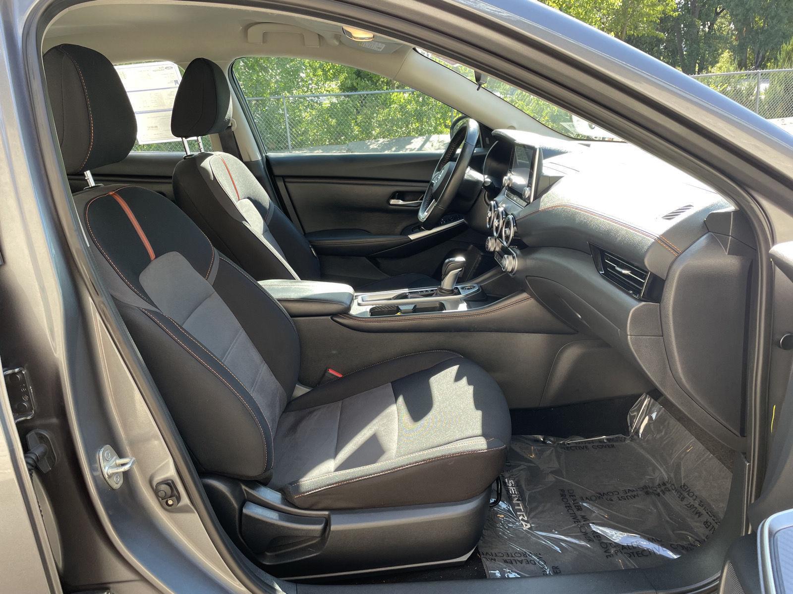 2021 Nissan Sentra SR photo 19