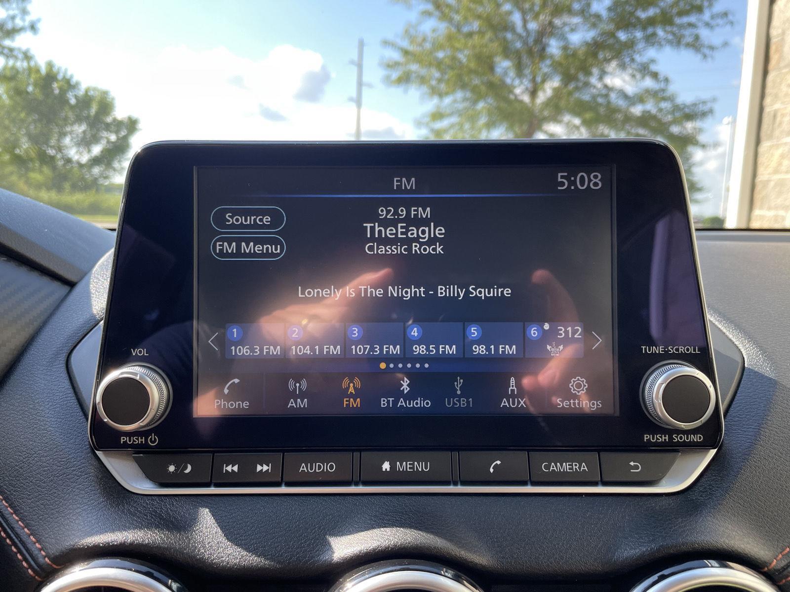 2021 Nissan Sentra SR photo 24
