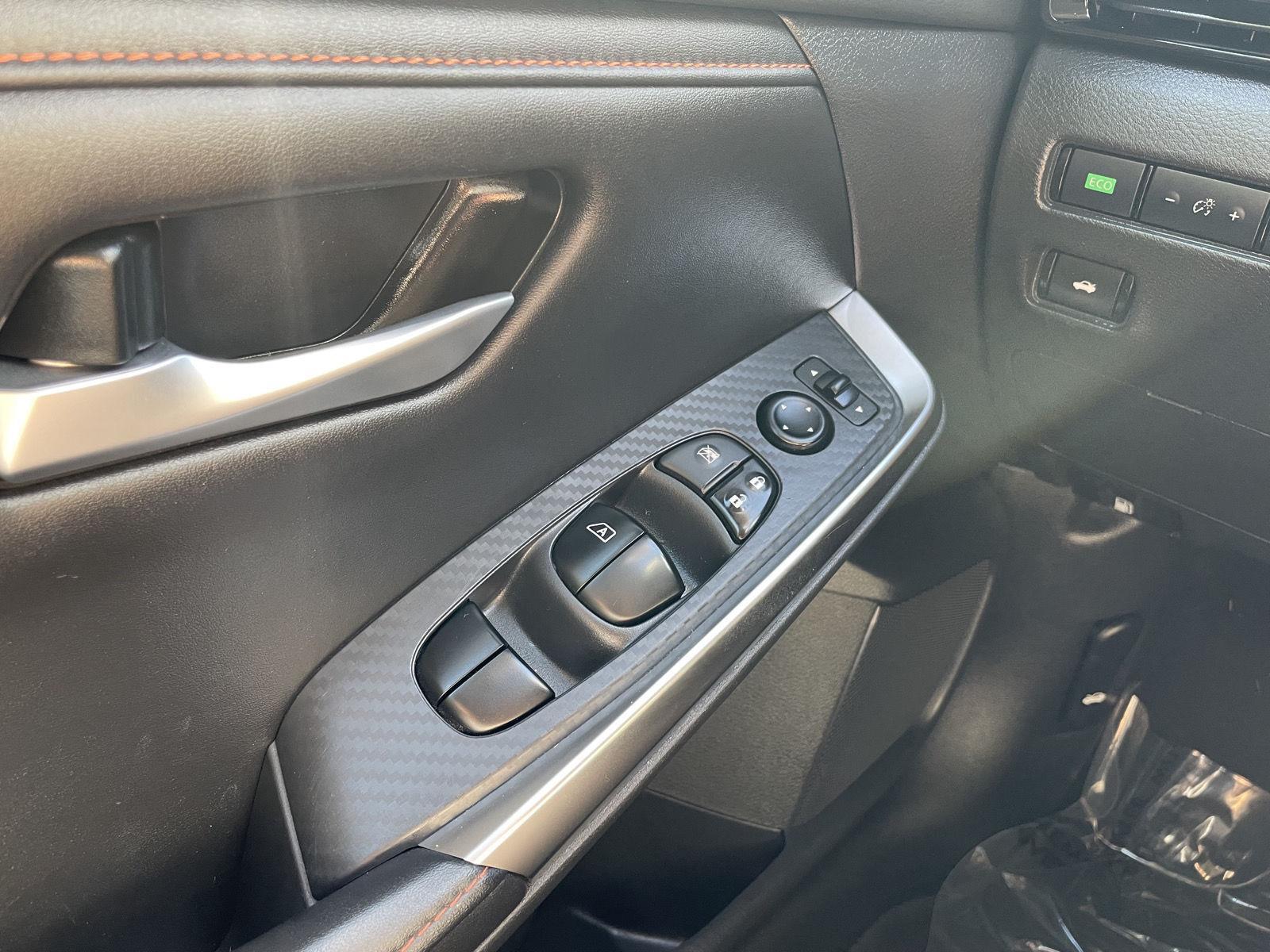 2021 Nissan Sentra SR photo 27