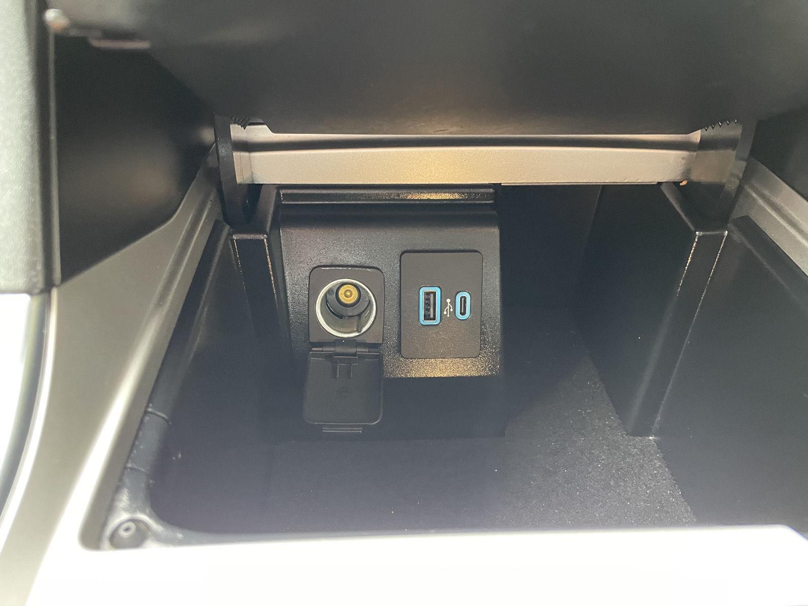 Pre-Owned 2023 Ford Explorer for sale in Lincoln NE