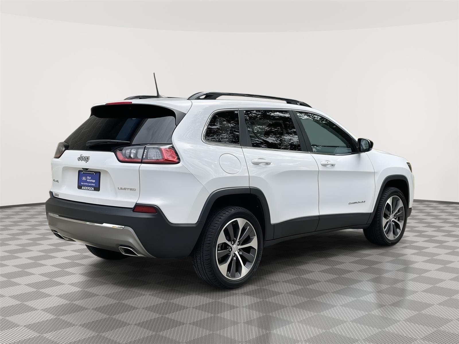 Pre-Owned 2022 Jeep Cherokee for sale in Lincoln NE