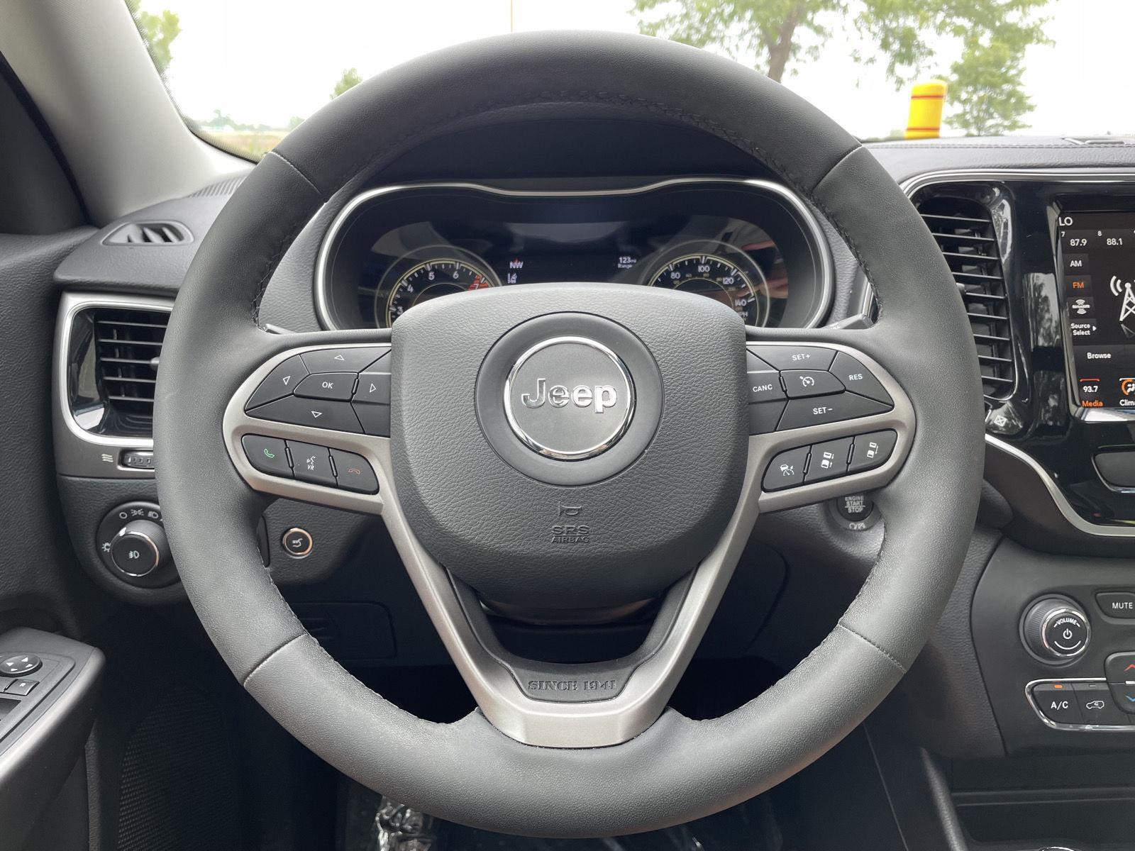 Pre-Owned 2022 Jeep Cherokee for sale in Lincoln NE
