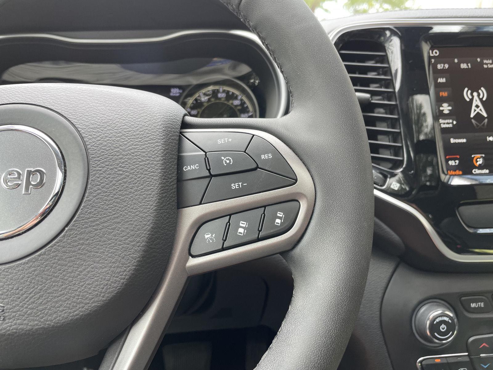 Pre-Owned 2022 Jeep Cherokee for sale in Lincoln NE