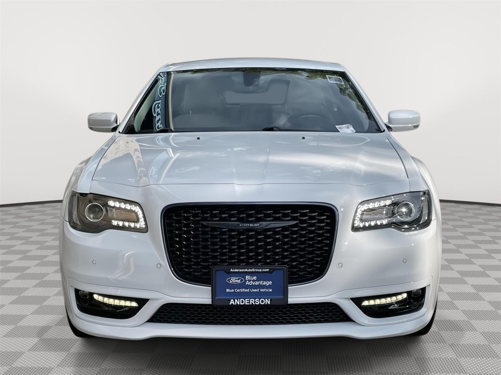 Used 2023 Chrysler 300 for sale in Lincoln NE