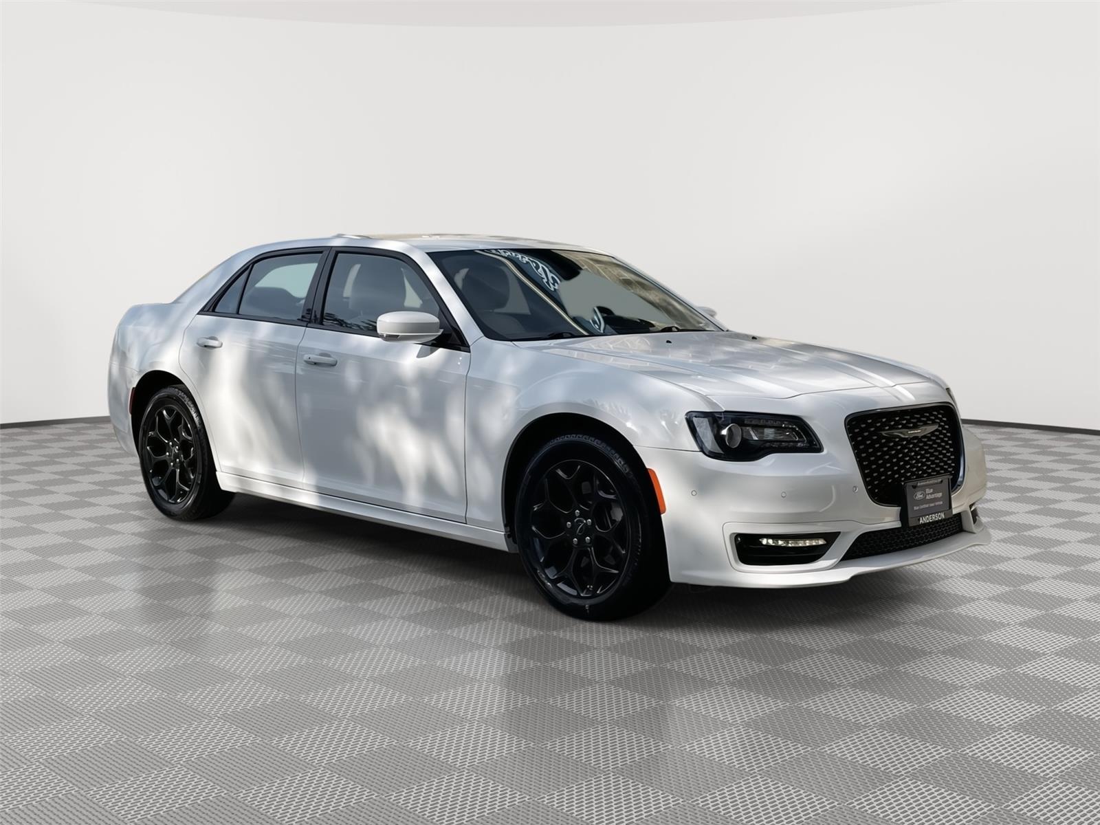 Used 2023 Chrysler 300 for sale in Lincoln NE