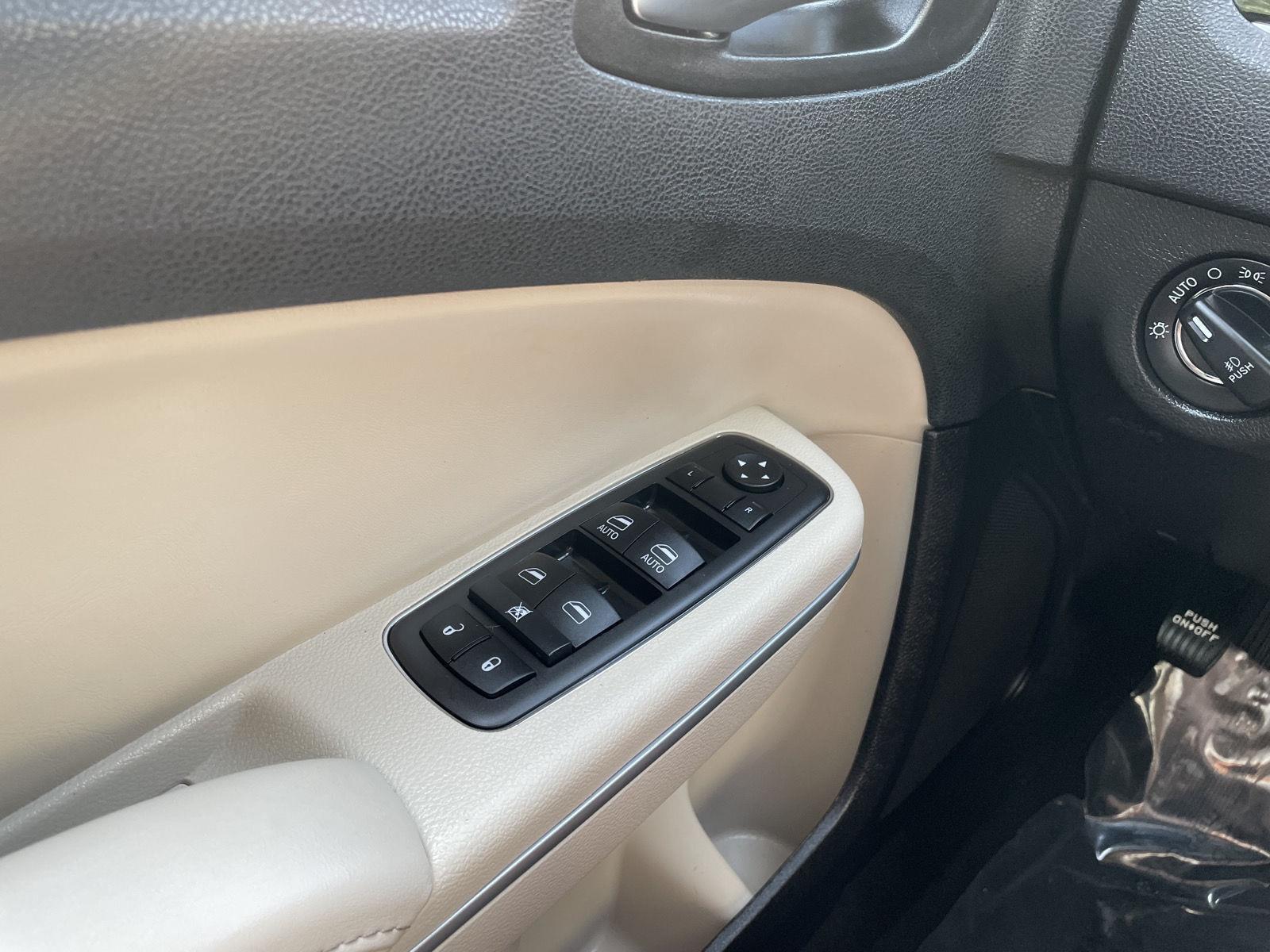 Used 2023 Chrysler 300 for sale in Lincoln NE