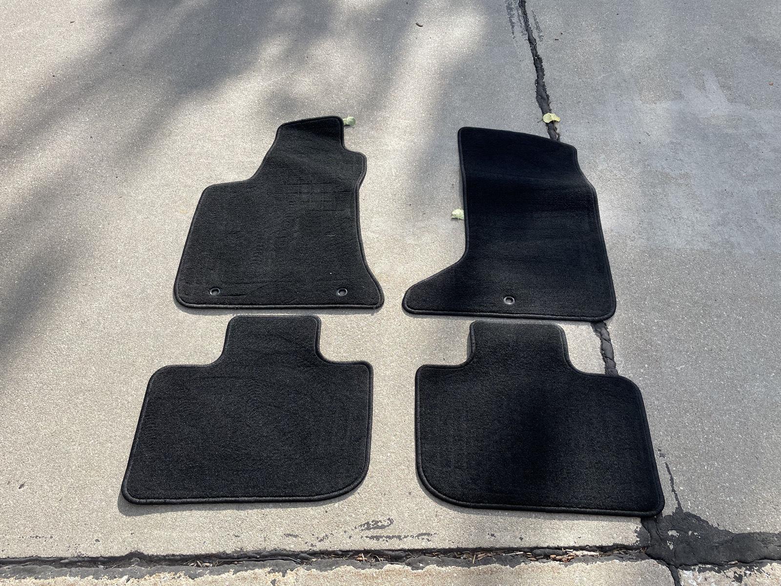 Used 2023 Chrysler 300 for sale in Lincoln NE