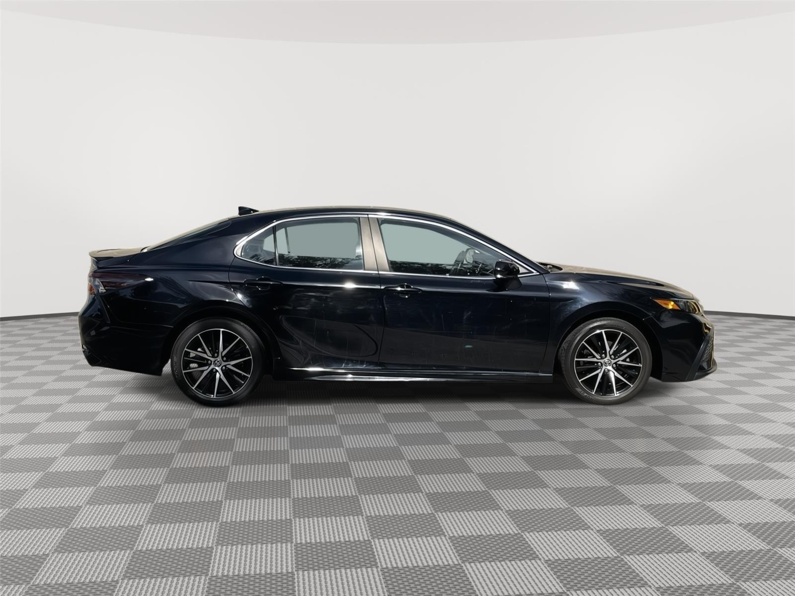 Used 2022 Toyota Camry for sale in Lincoln NE
