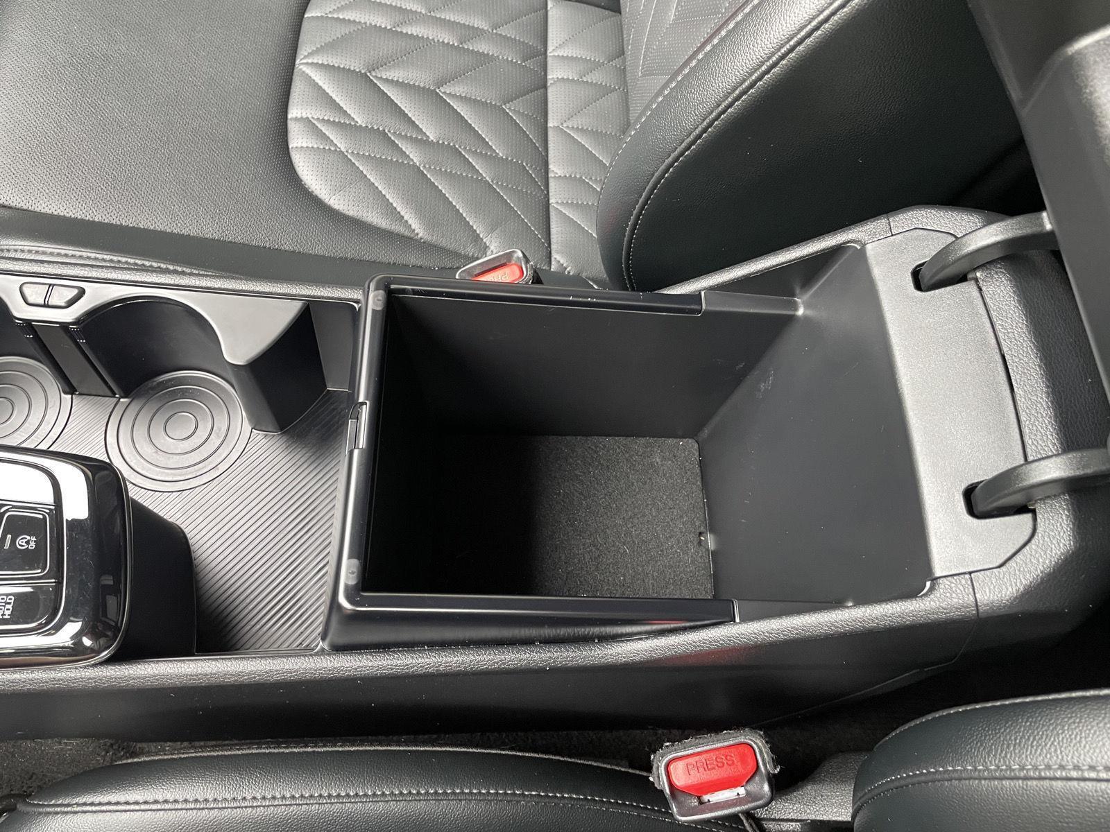 Used 2024 Kia Sportage for sale in Lincoln NE