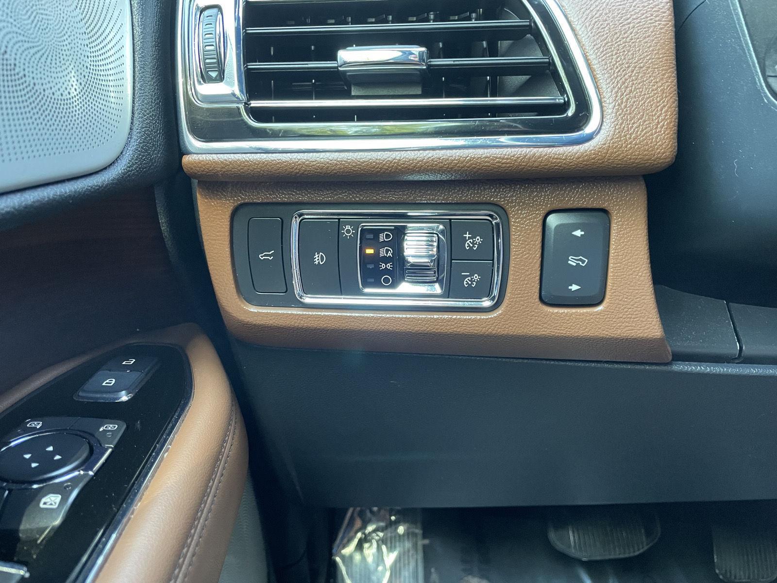 Used 2022 Lincoln Navigator for sale in Lincoln NE