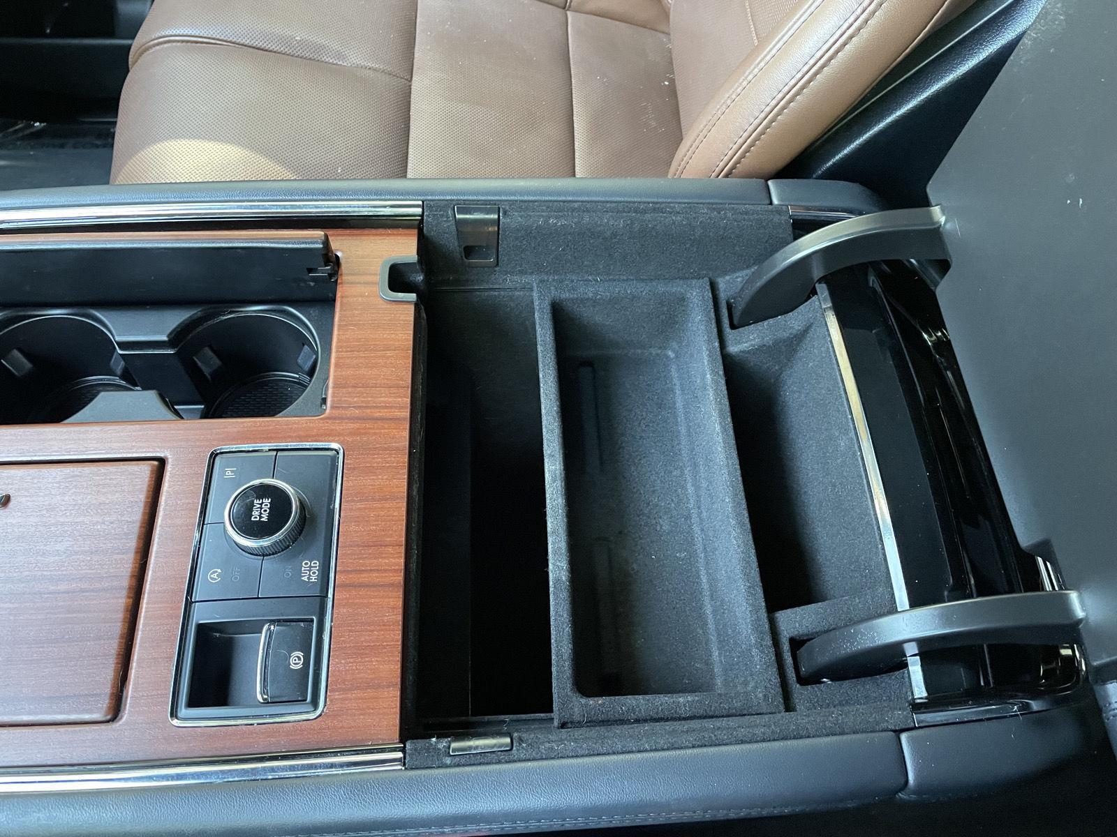 Used 2022 Lincoln Navigator for sale in Lincoln NE