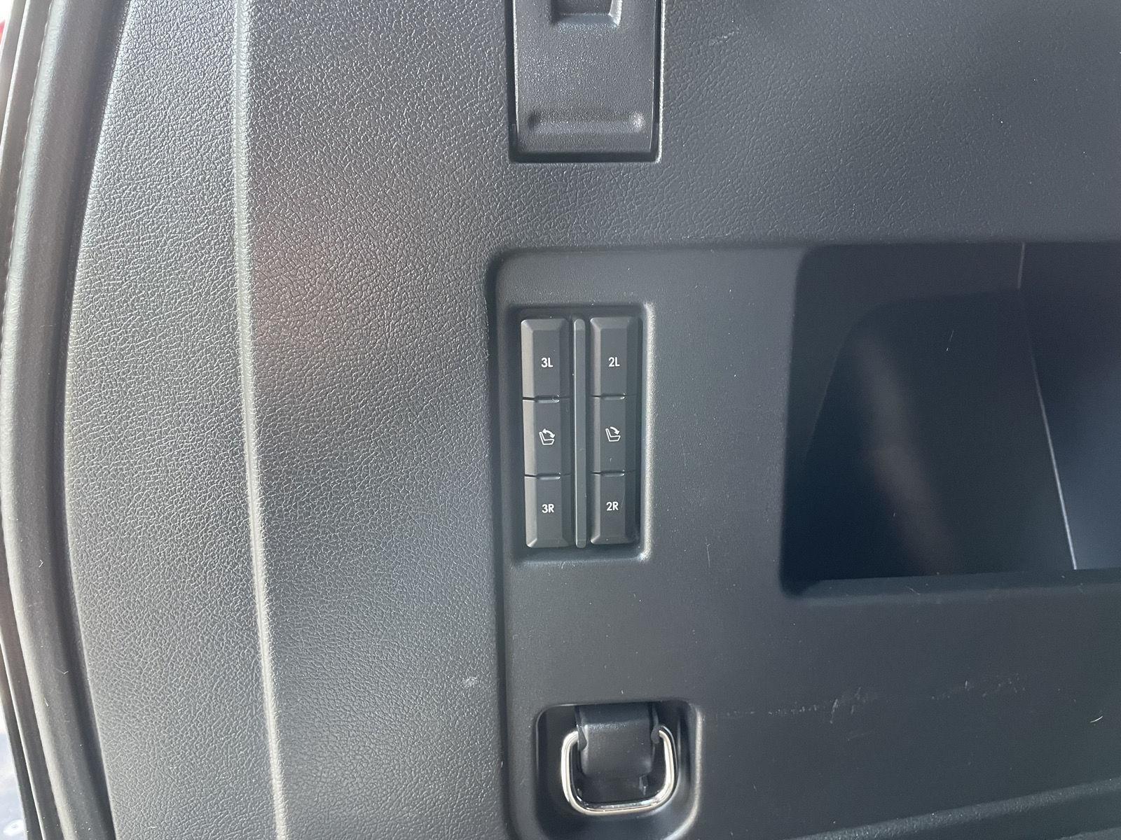 Used 2022 Lincoln Navigator for sale in Lincoln NE