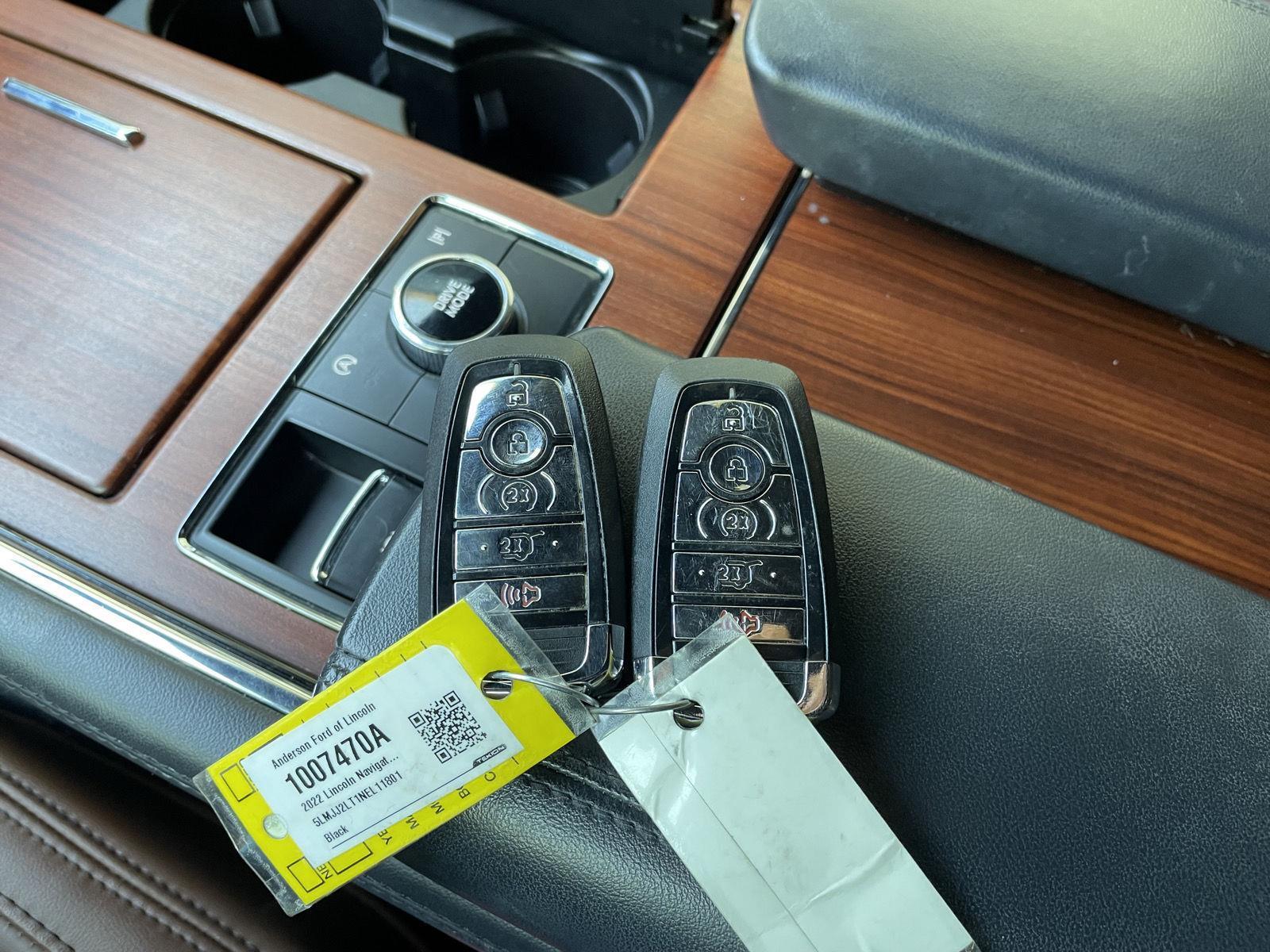Used 2022 Lincoln Navigator for sale in Lincoln NE