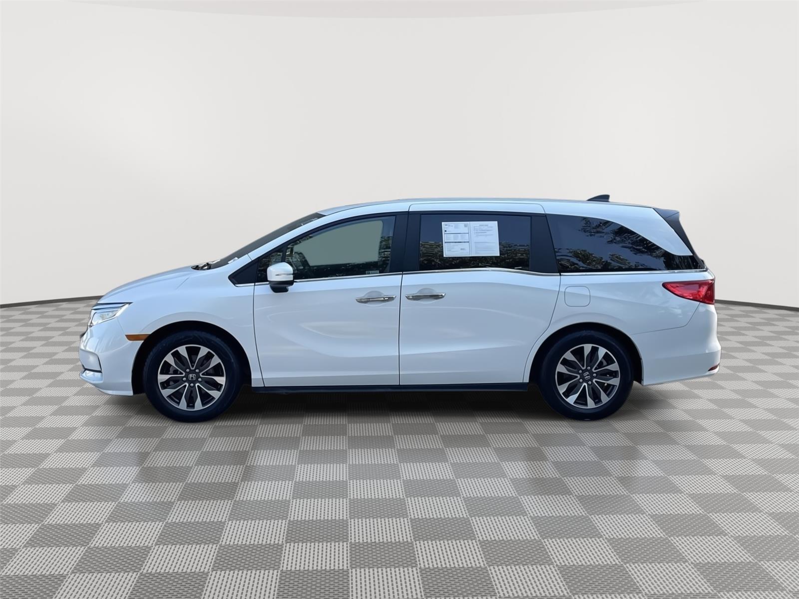 Used 2024 Honda Odyssey for sale in Lincoln NE