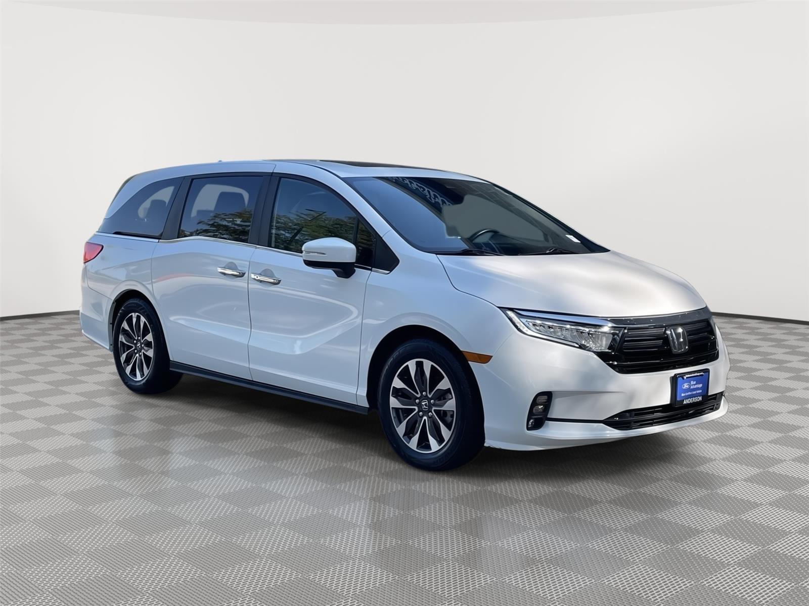 Used 2024 Honda Odyssey for sale in Lincoln NE