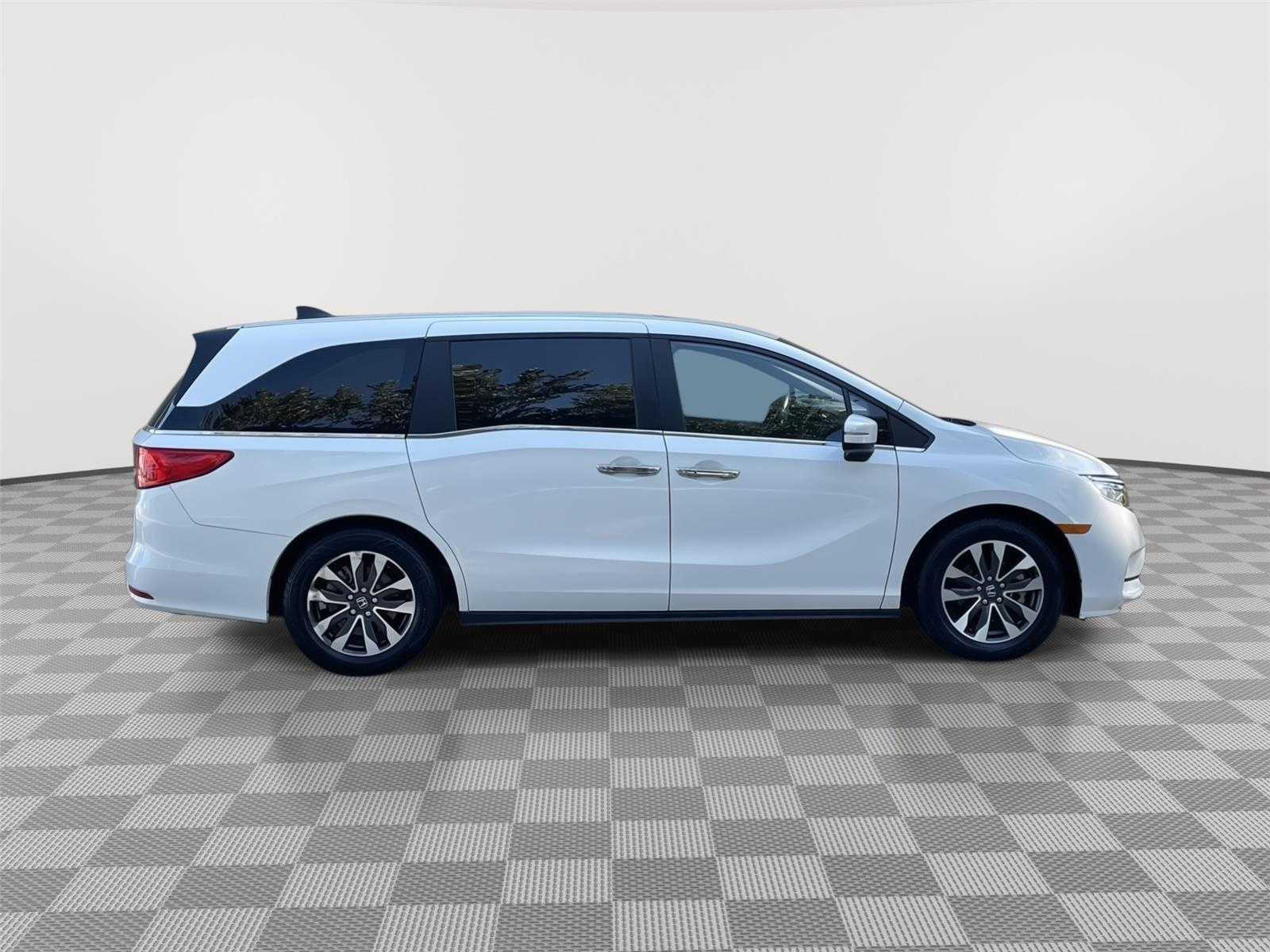 Used 2024 Honda Odyssey for sale in Lincoln NE