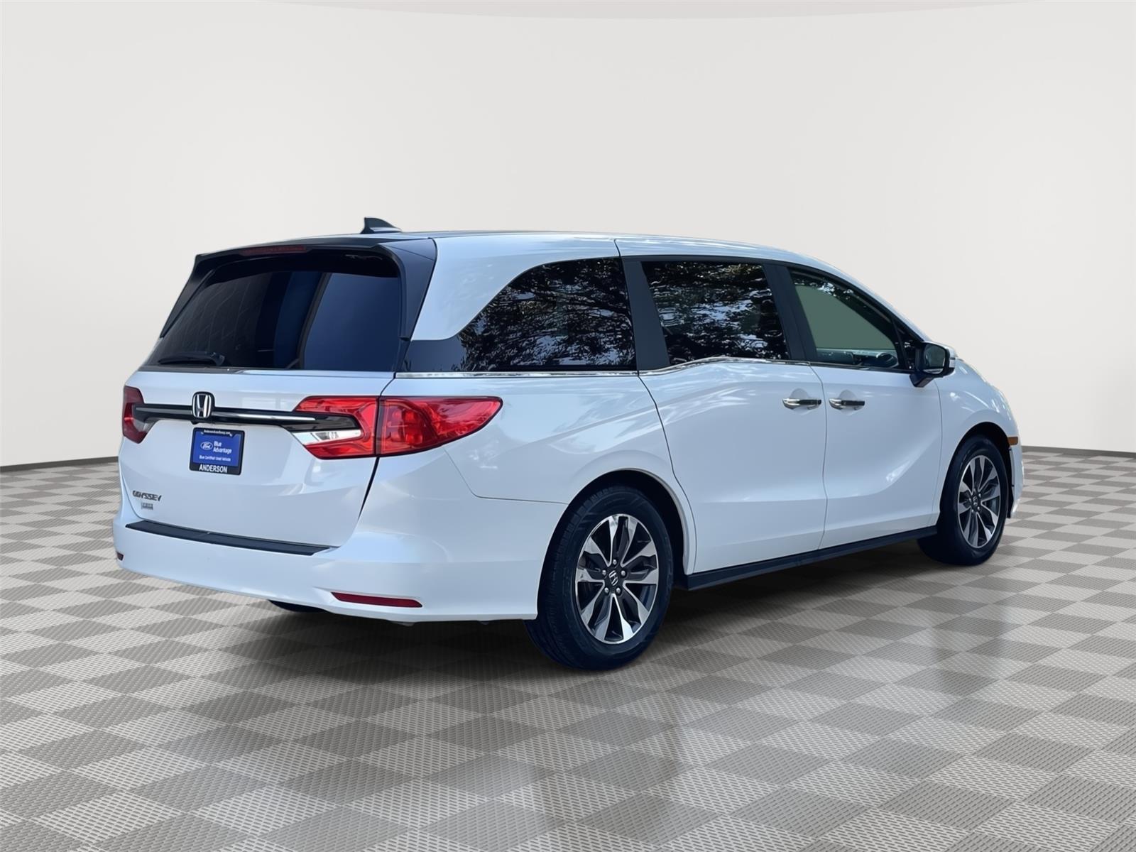 Used 2024 Honda Odyssey for sale in Lincoln NE