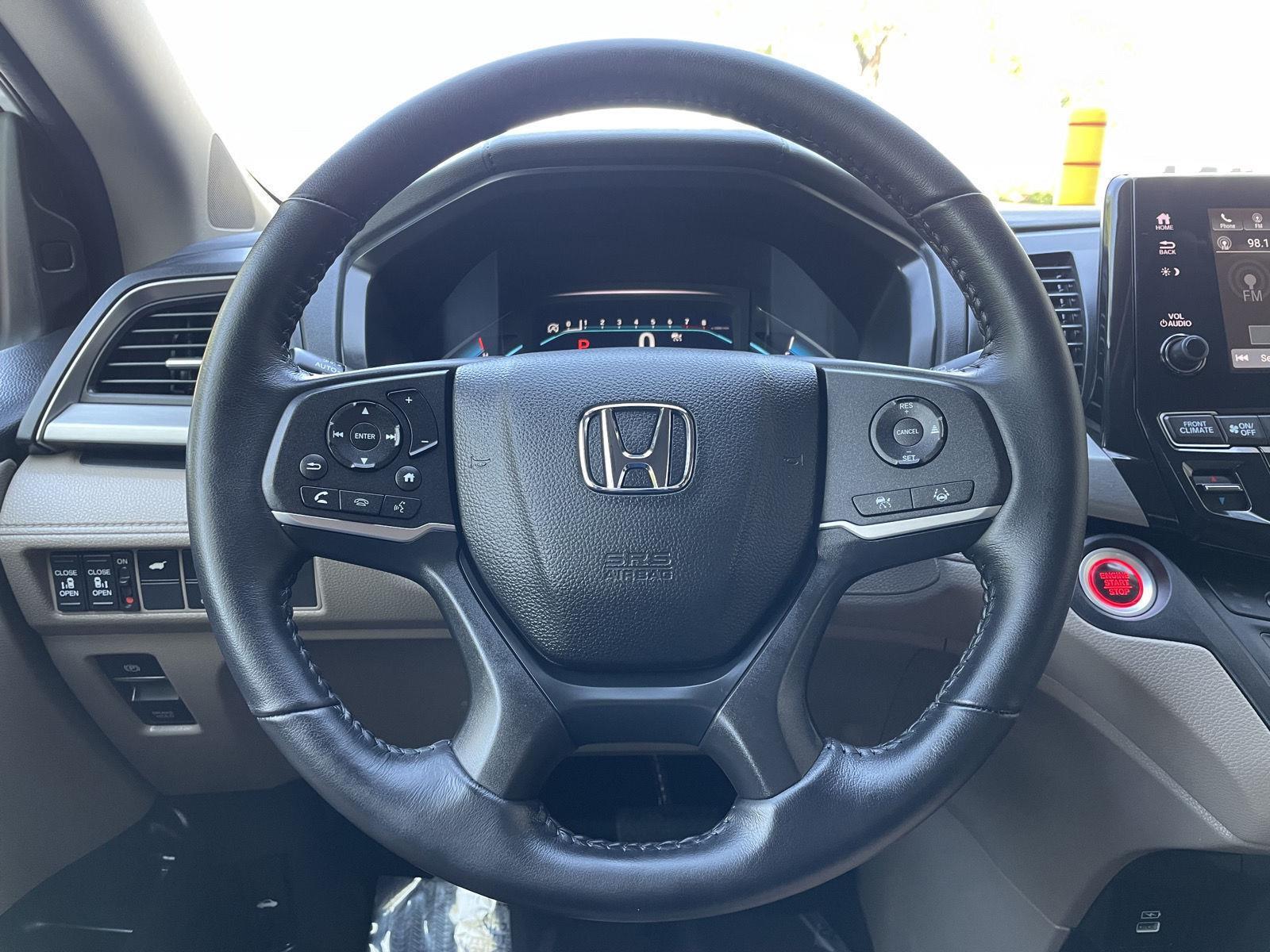 Used 2024 Honda Odyssey for sale in Lincoln NE