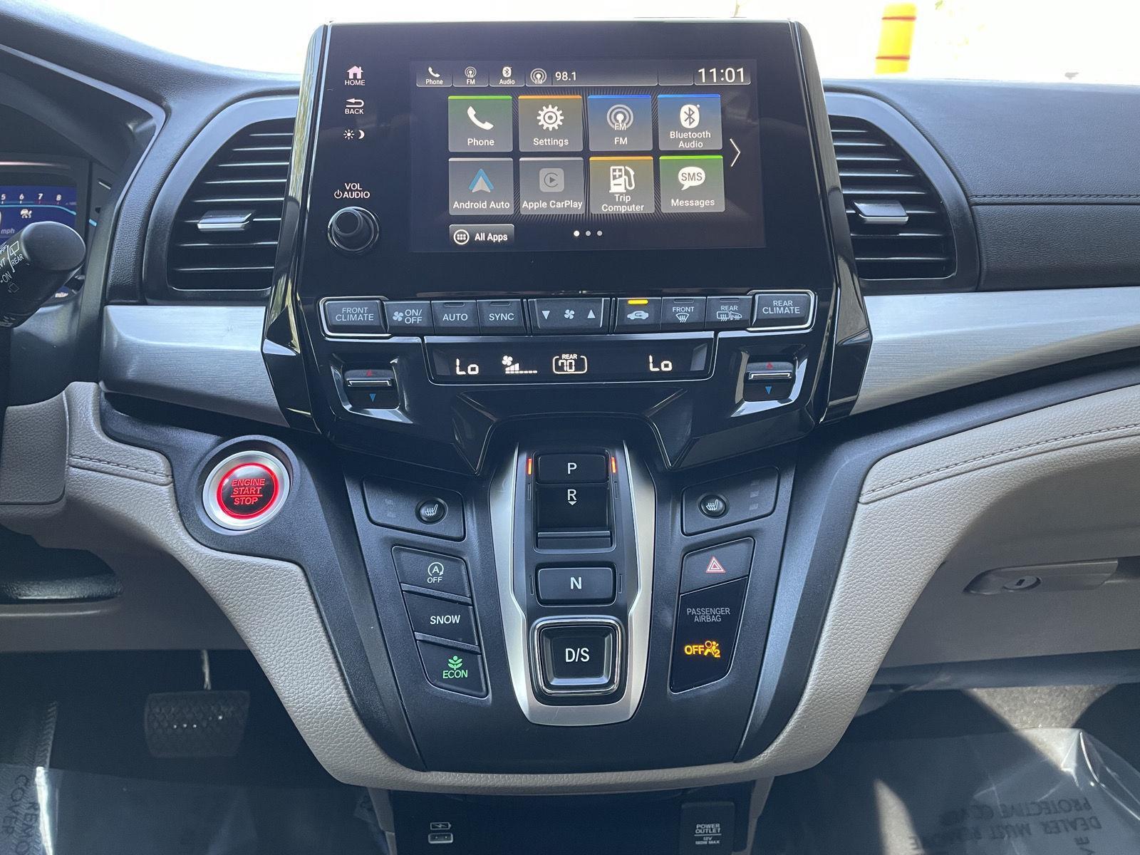 Used 2024 Honda Odyssey for sale in Lincoln NE