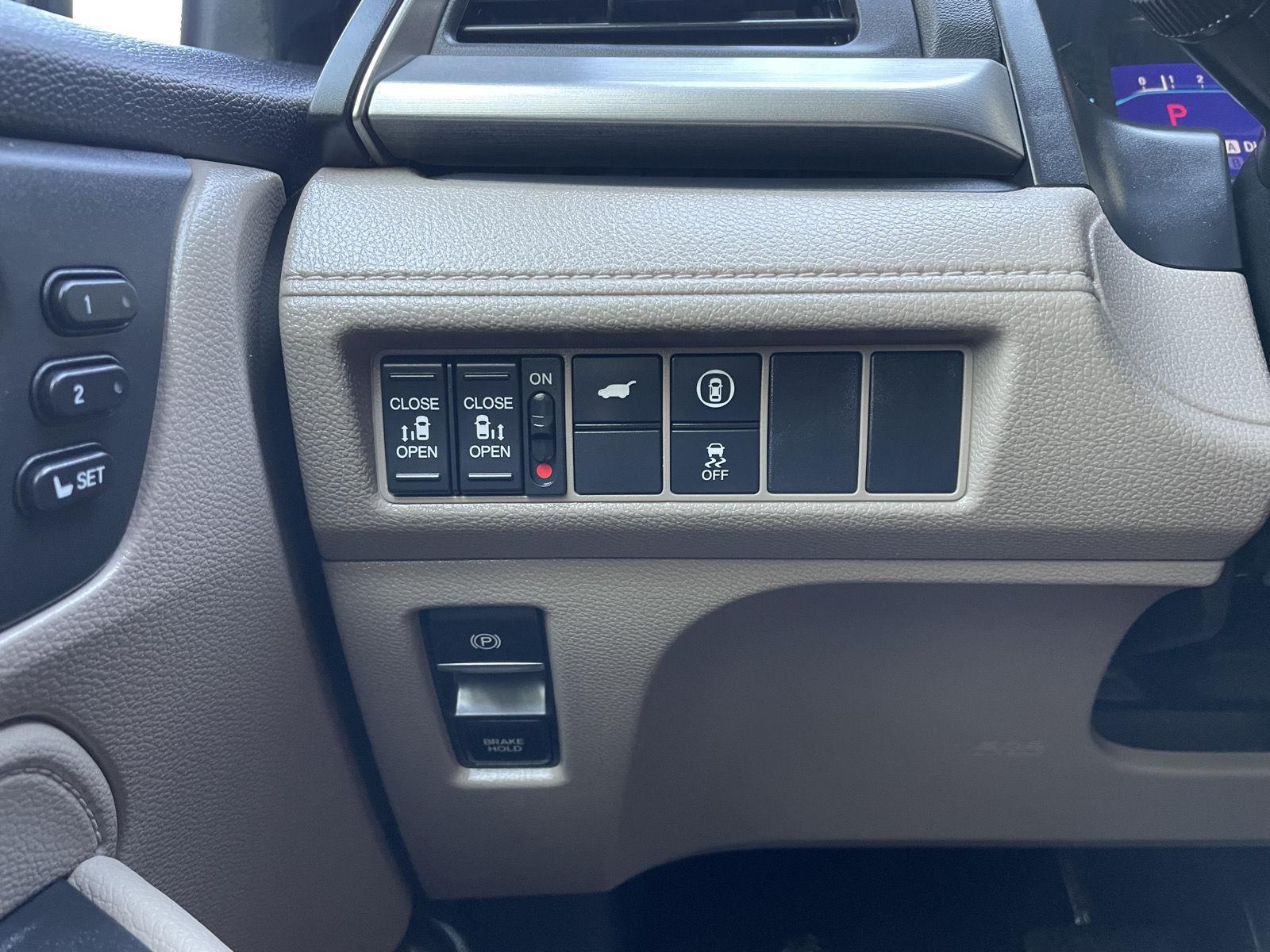 Used 2024 Honda Odyssey for sale in Lincoln NE