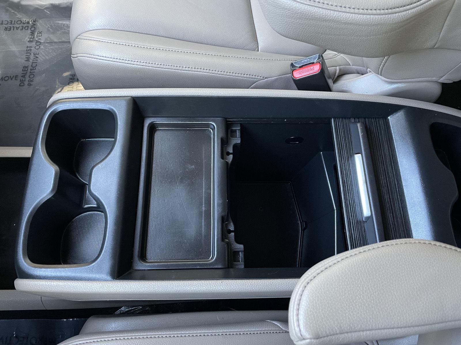 Used 2024 Honda Odyssey for sale in Lincoln NE