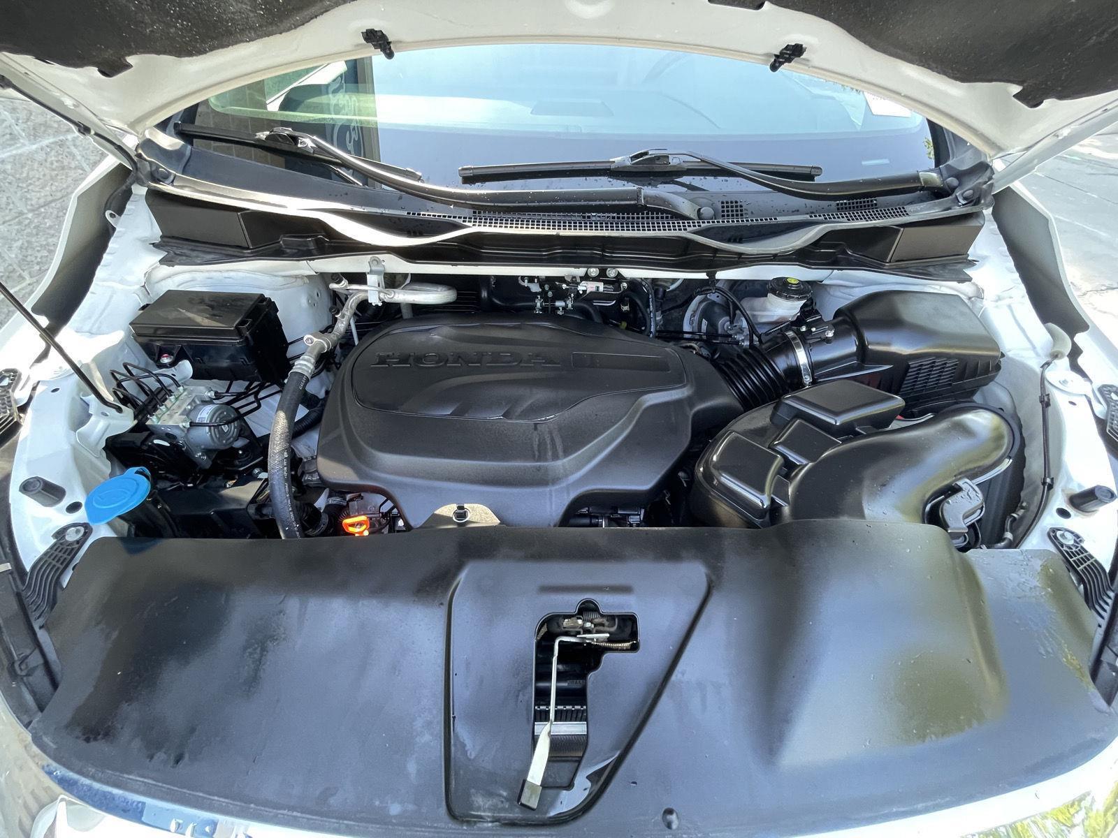 Used 2024 Honda Odyssey for sale in Lincoln NE