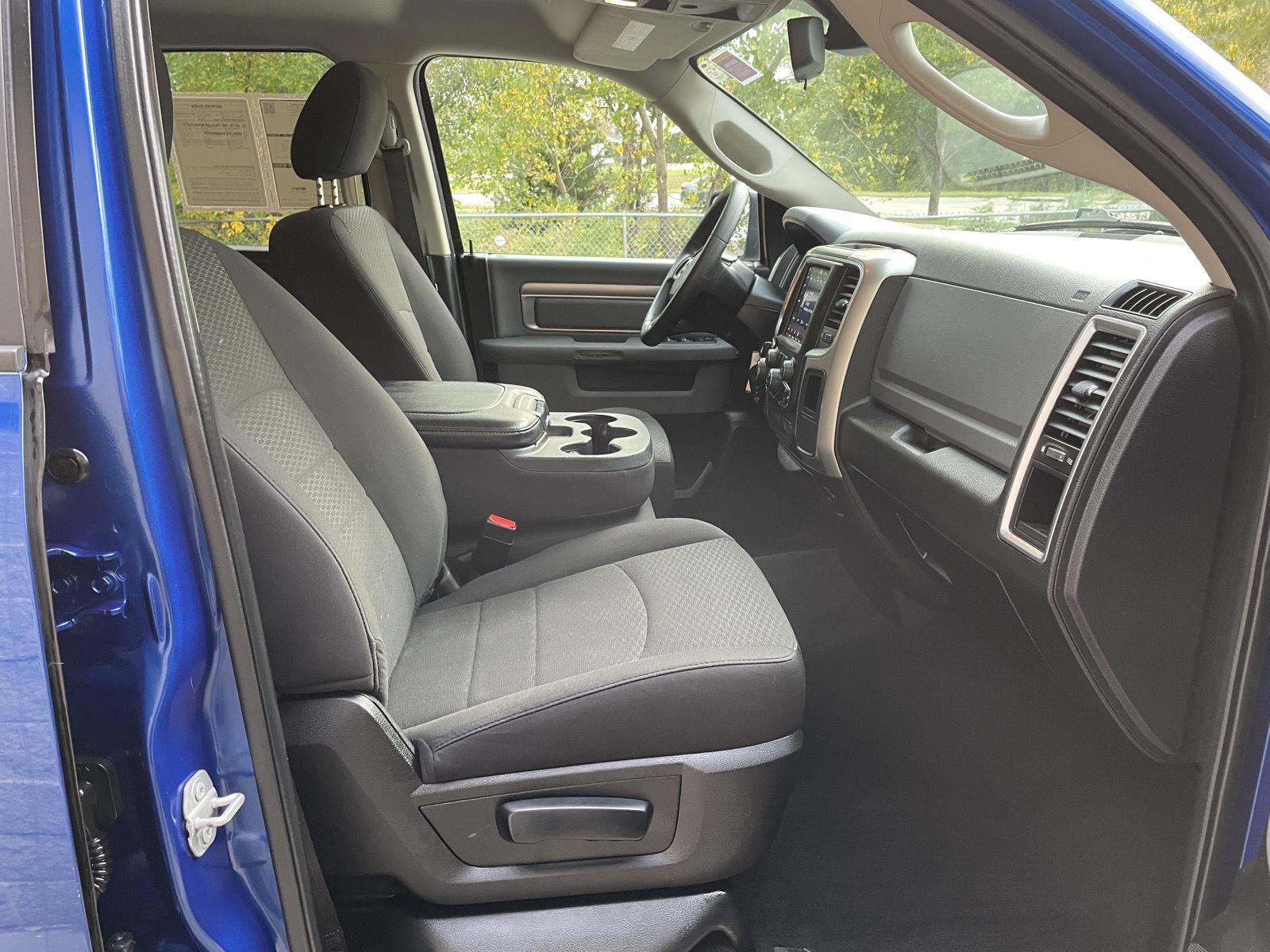 2019 Ram 1500 Classic Warlock photo 18