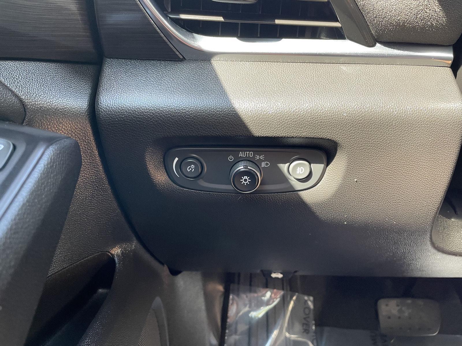 Used 2020 Chevrolet Traverse for sale in Lincoln NE