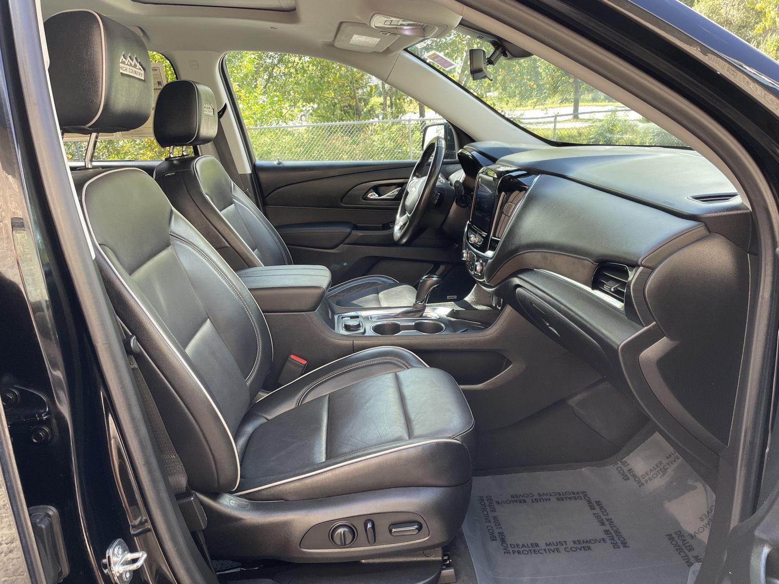 Used 2020 Chevrolet Traverse for sale in Lincoln NE