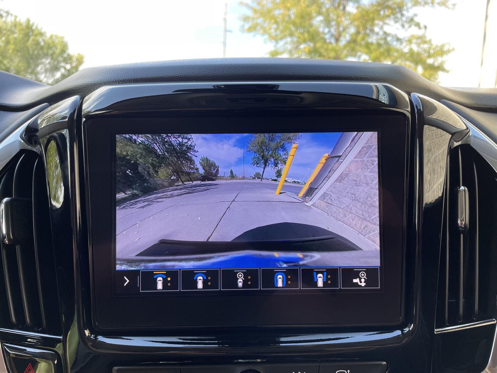 Used 2020 Chevrolet Traverse for sale in Lincoln NE