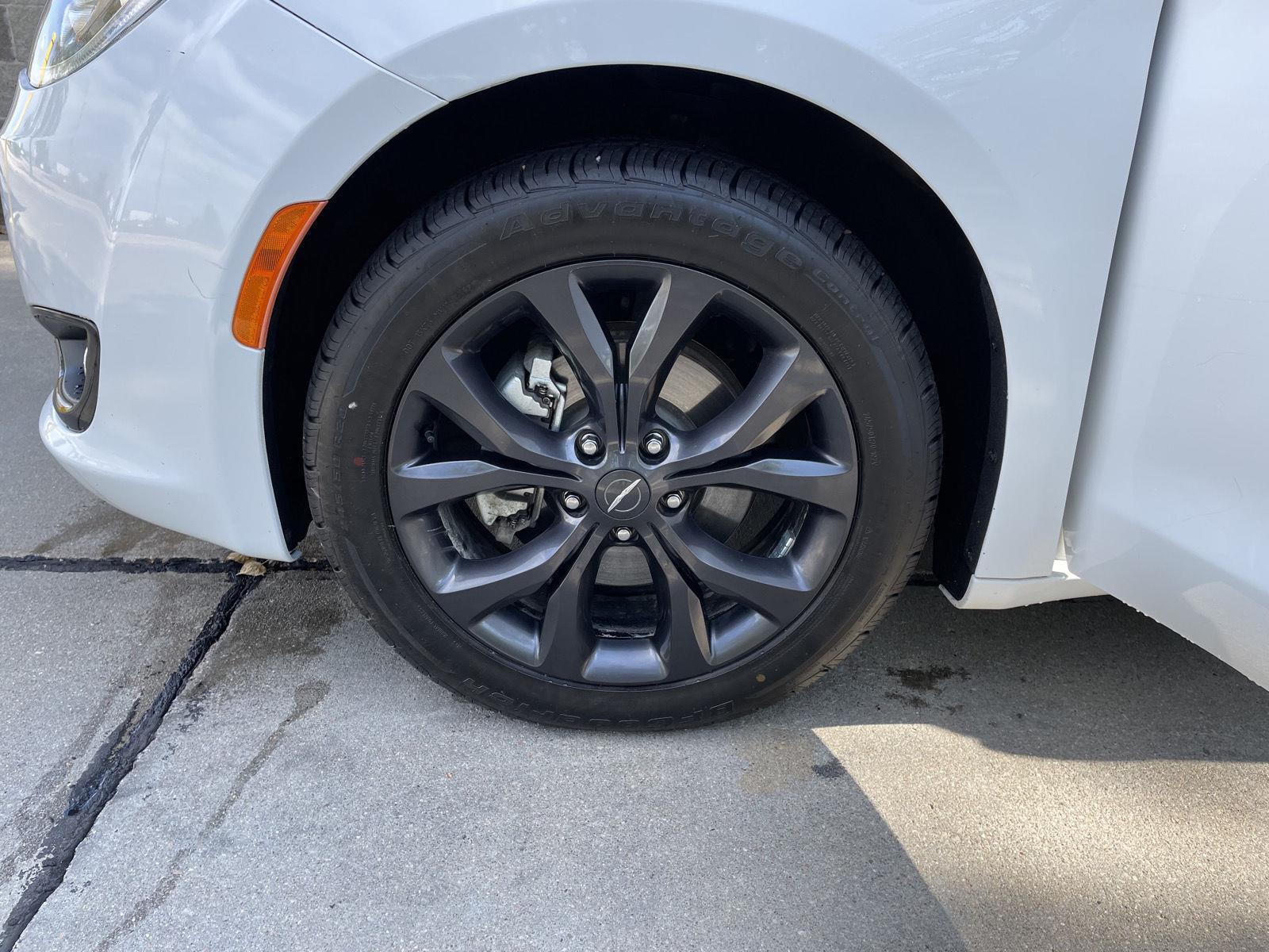 Used 2019 Chrysler Pacifica for sale in Lincoln NE