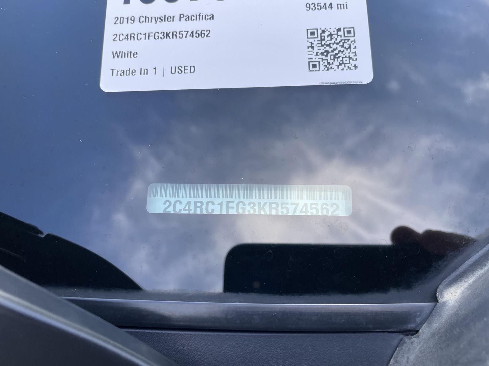 Used 2019 Chrysler Pacifica for sale in Lincoln NE