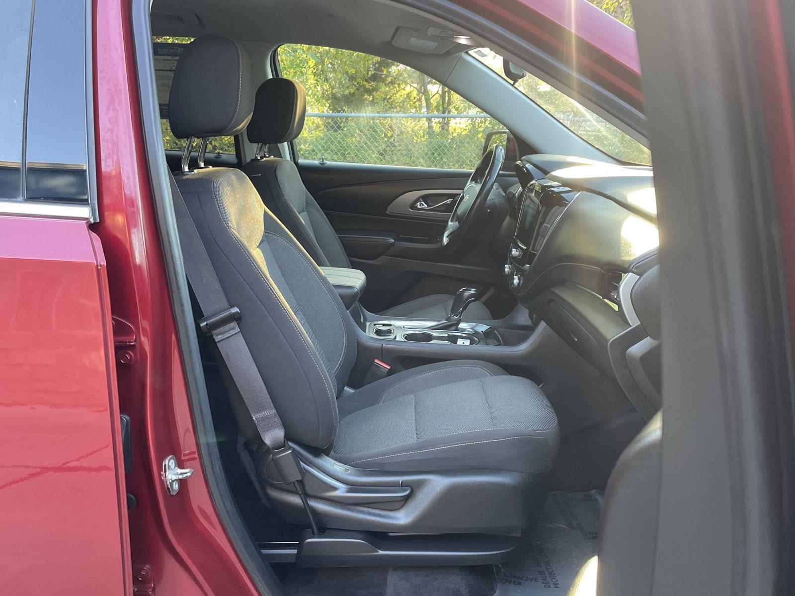 Used 2018 Chevrolet Traverse for sale in Lincoln NE