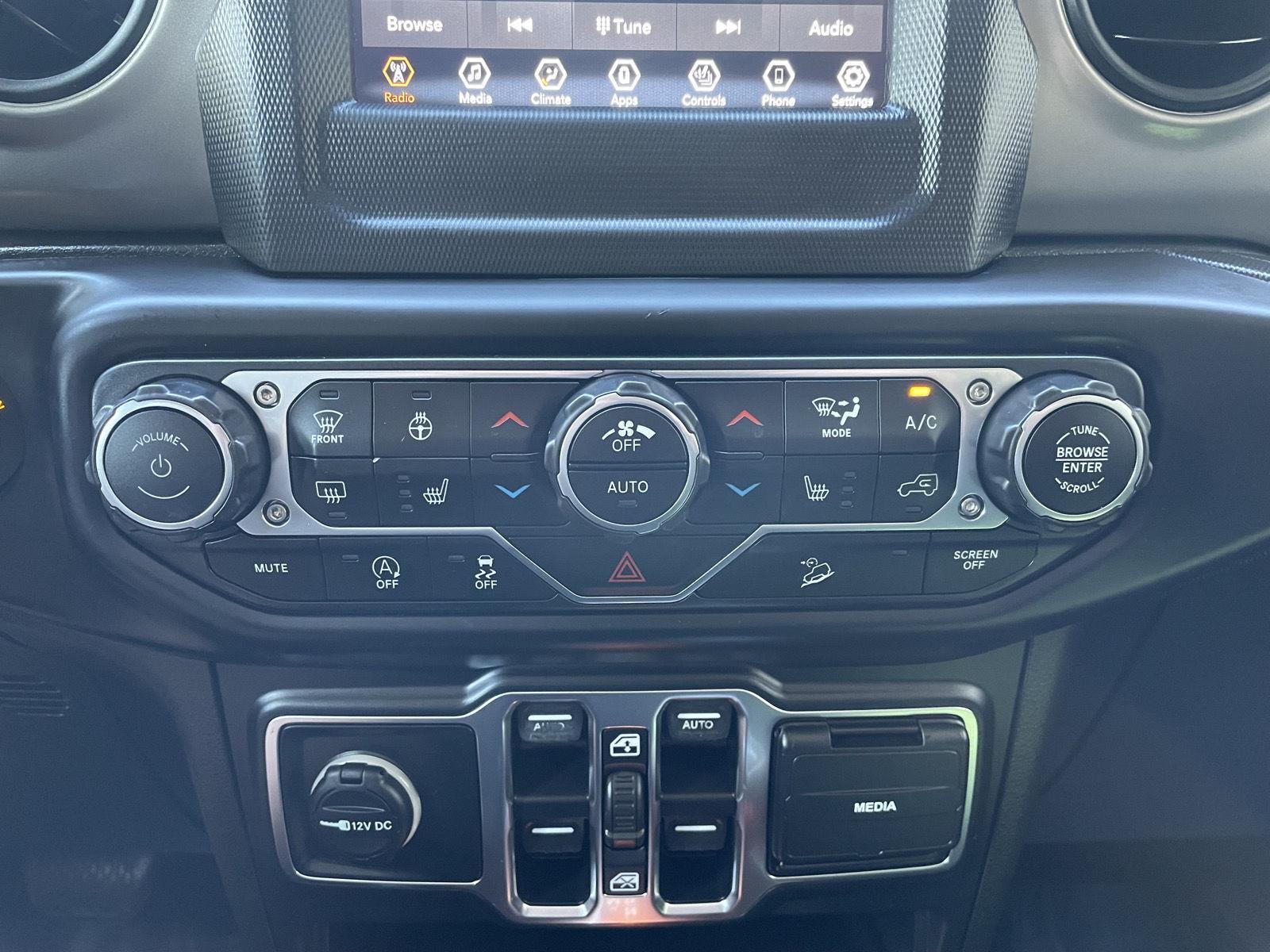 Used 2019 Jeep Wrangler Unlimited for sale in Lincoln NE