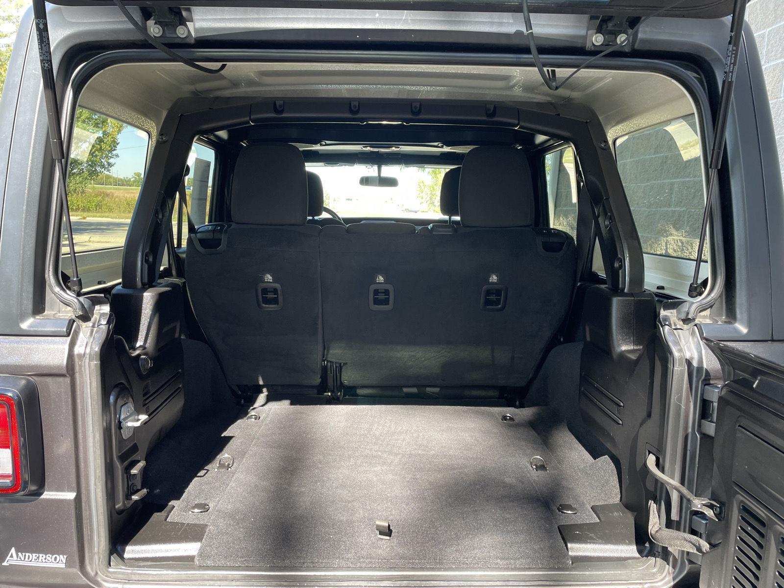 Used 2019 Jeep Wrangler Unlimited for sale in Lincoln NE