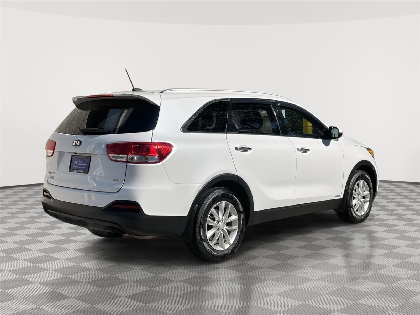 Used 2017 Kia Sorento for sale in Lincoln NE