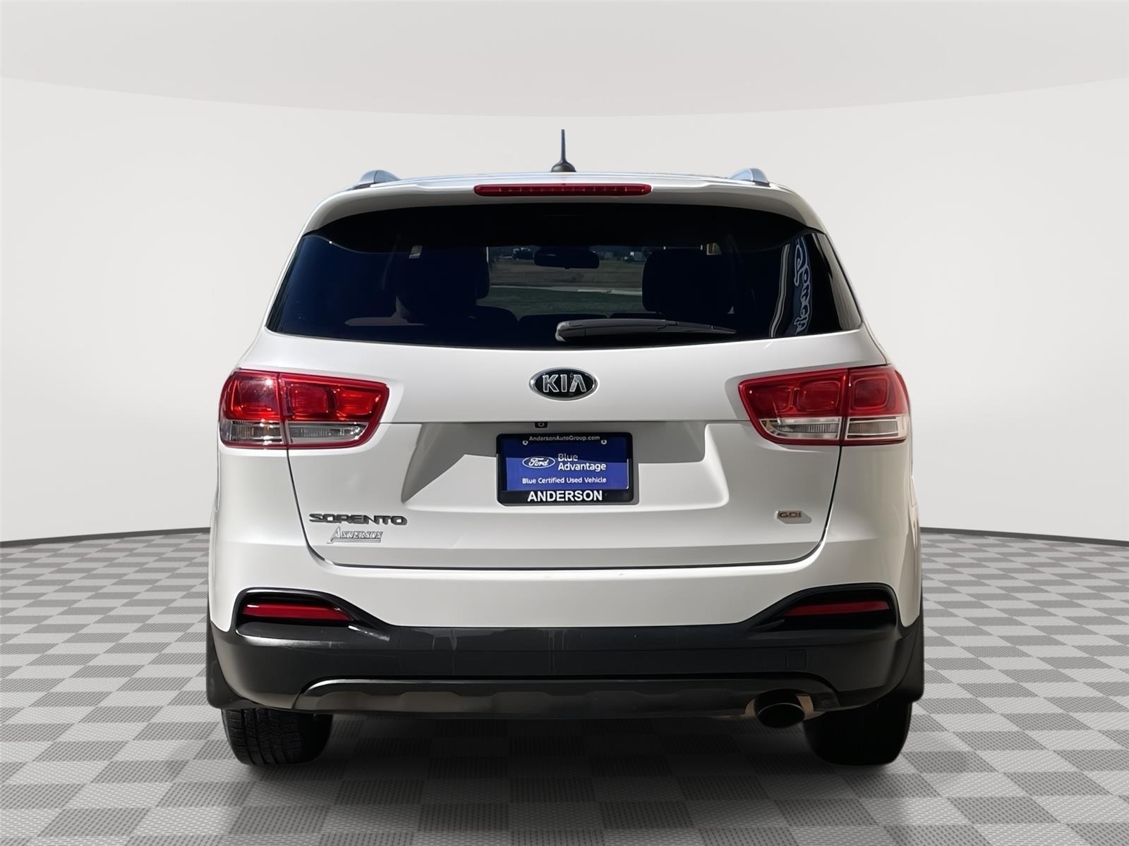 Used 2017 Kia Sorento for sale in Lincoln NE