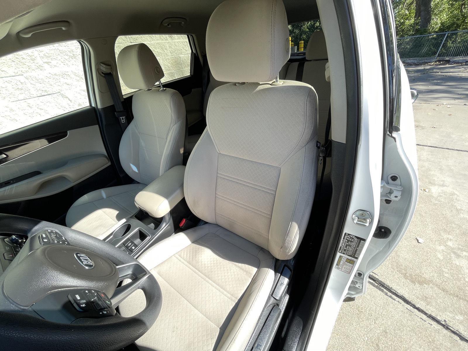 Used 2017 Kia Sorento for sale in Lincoln NE