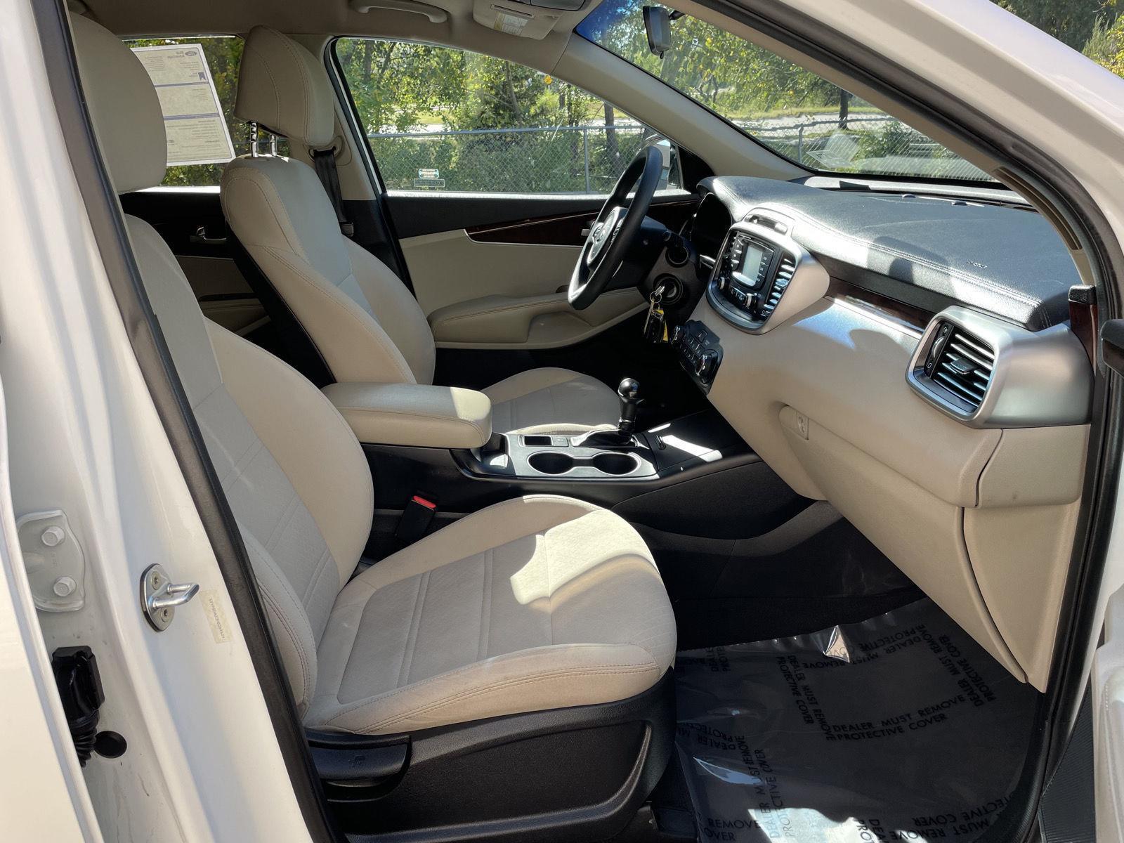 Used 2017 Kia Sorento for sale in Lincoln NE